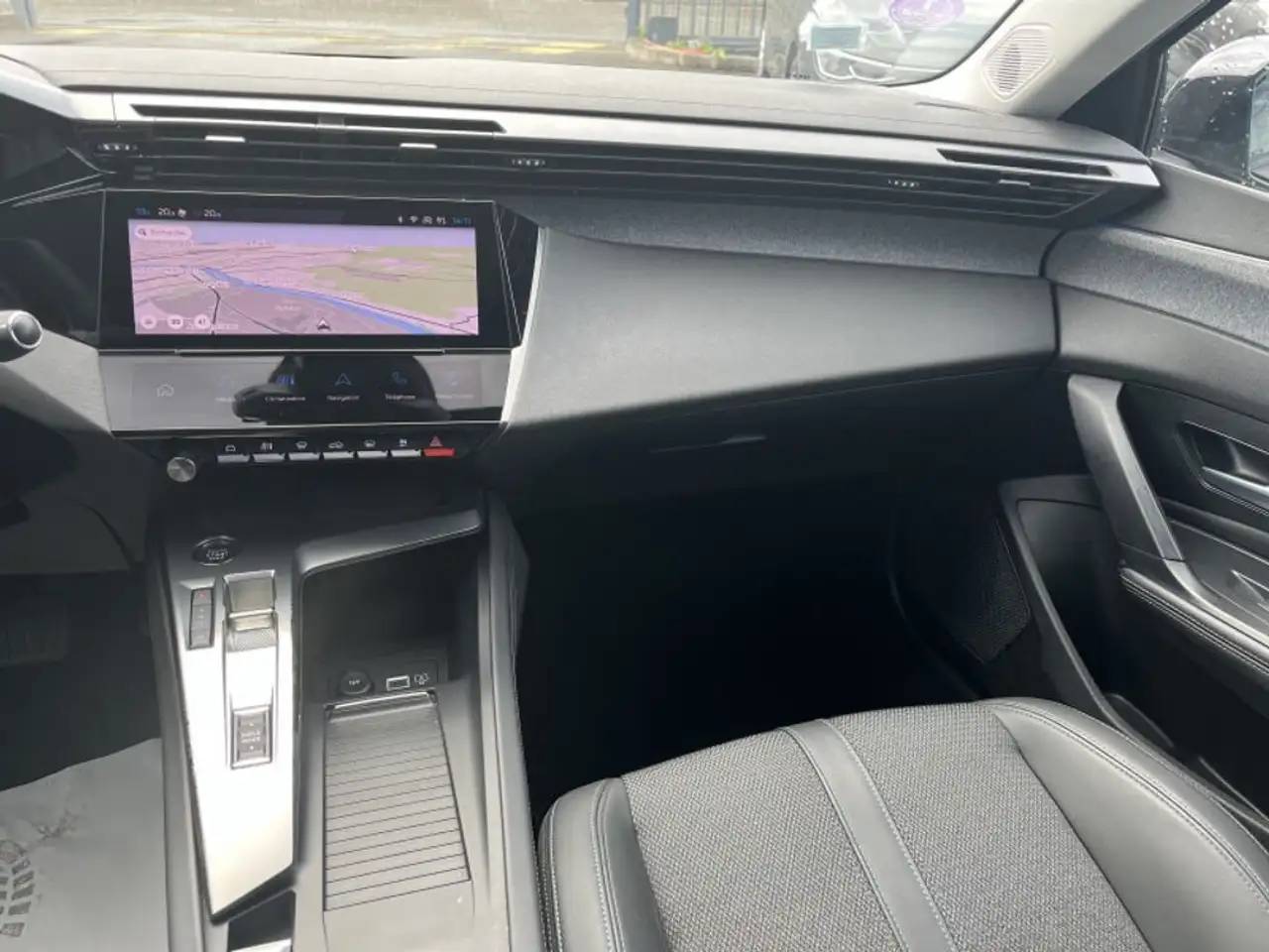 Peugeot 308 308 — photo 13