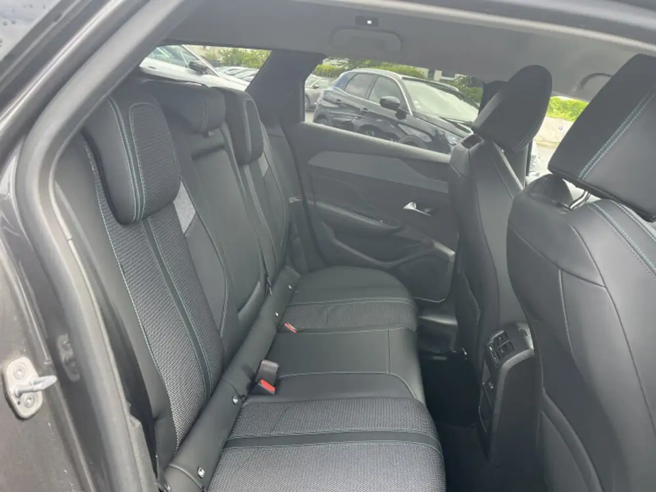 Peugeot 308 308 — photo 10