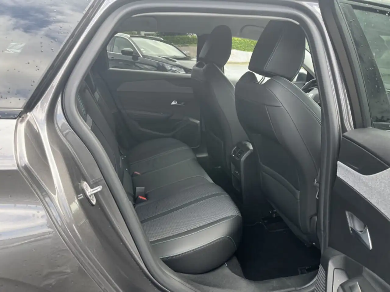 Peugeot 308 308 — photo 9