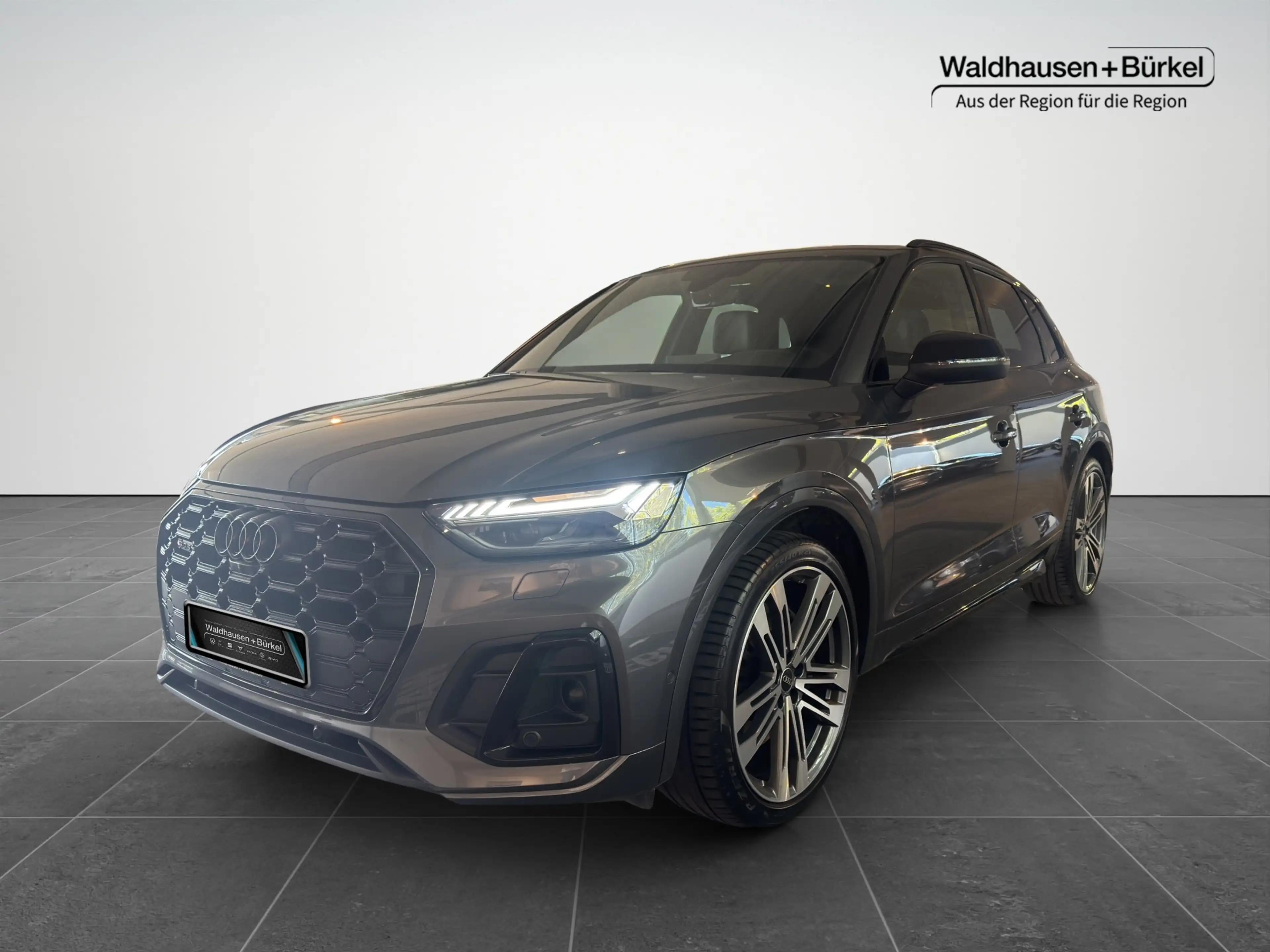 Audi SQ5 3.0 TDI quattro Klima Navi Leder Rückfahrkamera — photo 2