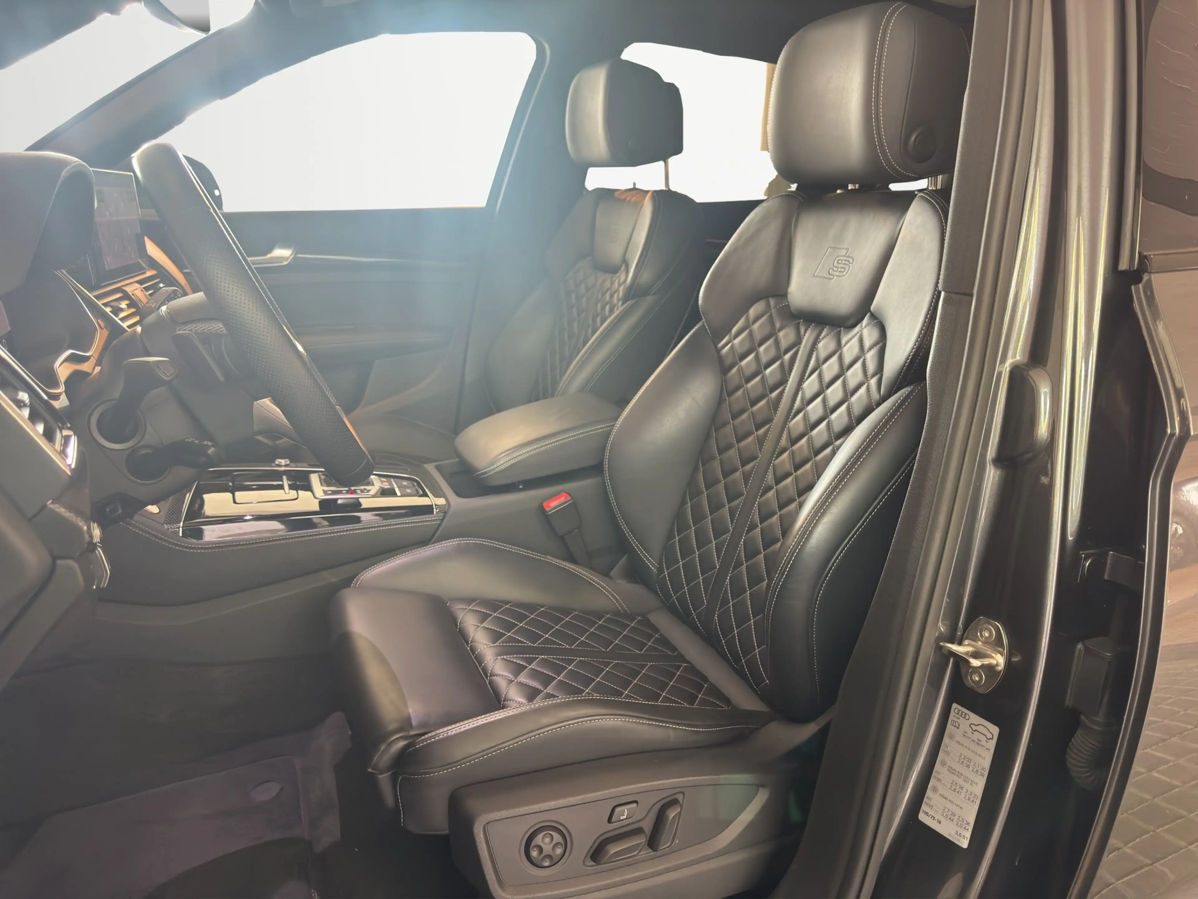 Audi SQ5 3.0 TDI quattro Klima Navi Leder Rückfahrkamera — photo 13