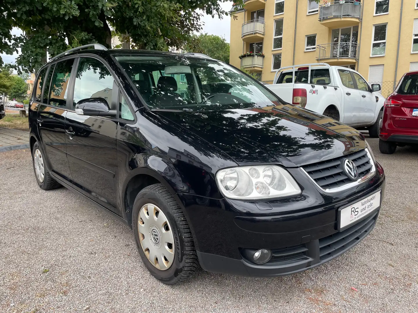 Volkswagen Touran Goal Schwarz - 2