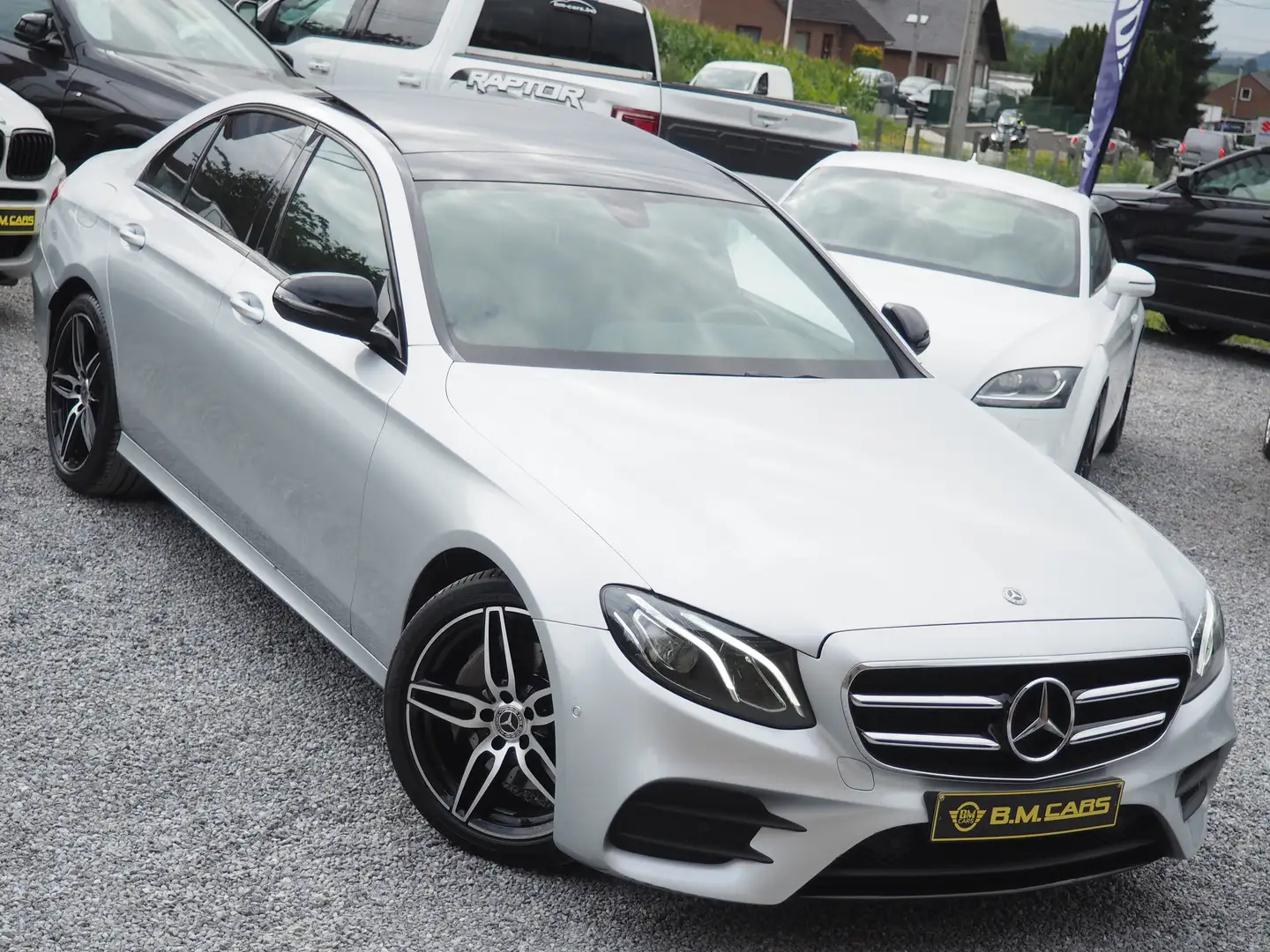 Mercedes-Benz E 200 d 9G TRONIC ✅PACK AMG✅ CUIR-PANO-LED-CLIM-FULL Argent - 2