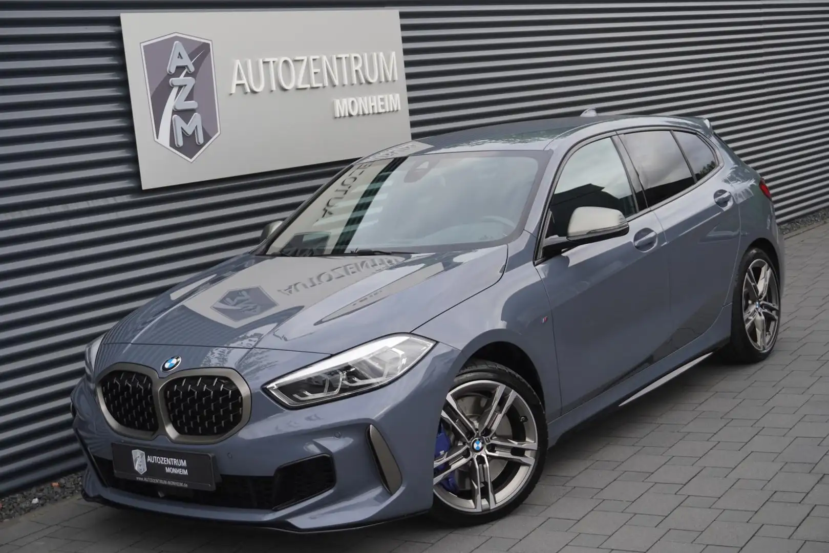 BMW 135 i xDrive|VIRTUAL|SPORTSITZE|LED|H&K|NAVI|DAB Grau - 1