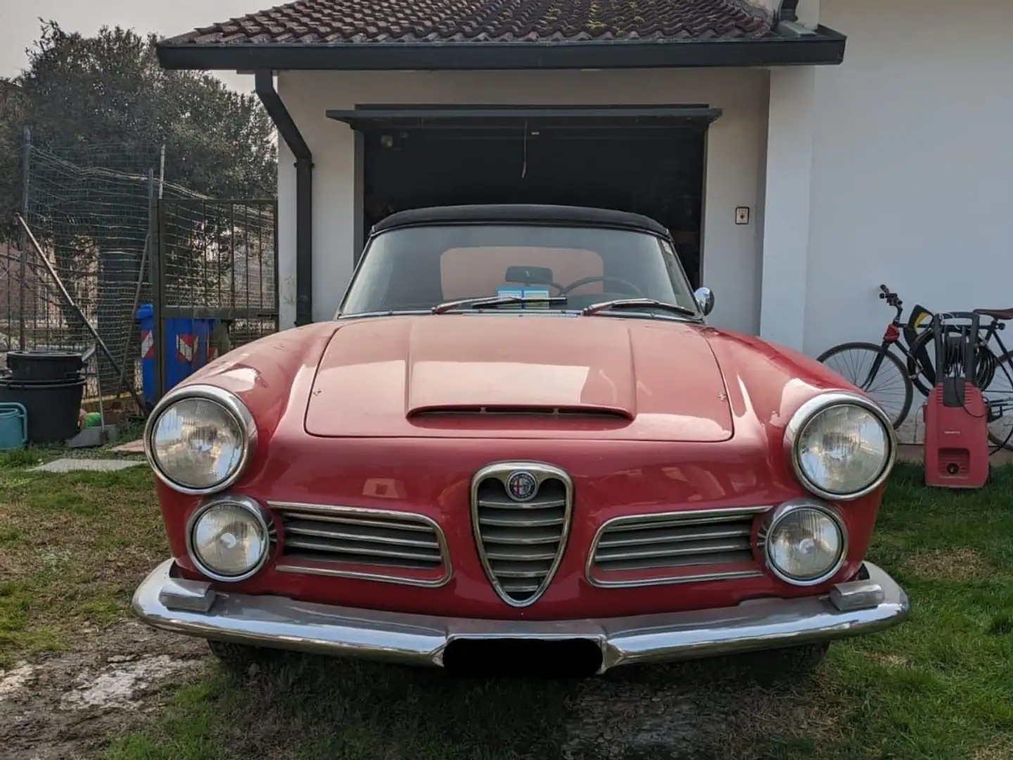 Alfa Romeo Spider crvena - 1
