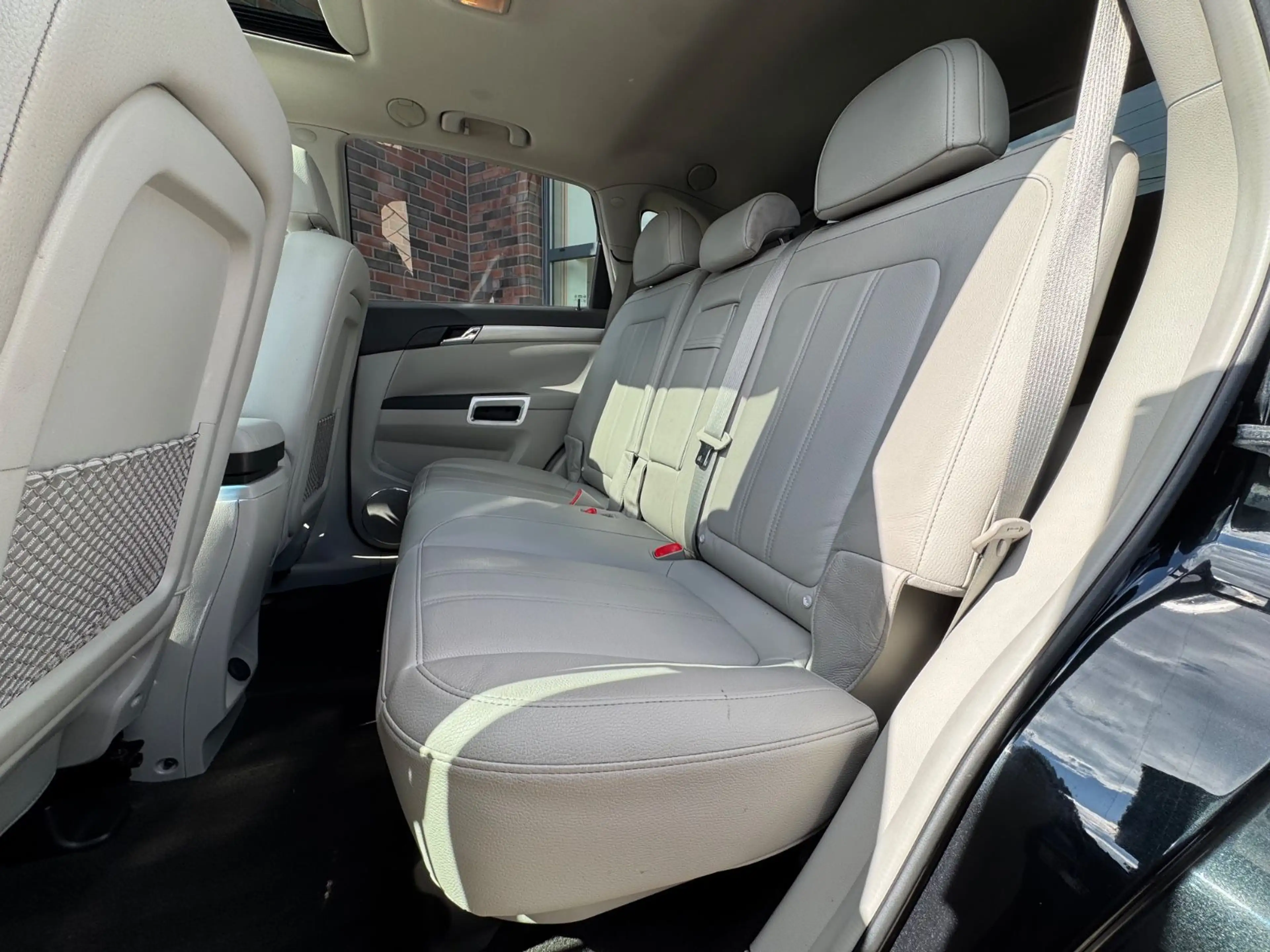 Opel Antara Cosmo 4x4 *AHK*Leder*Navi* — photo 19
