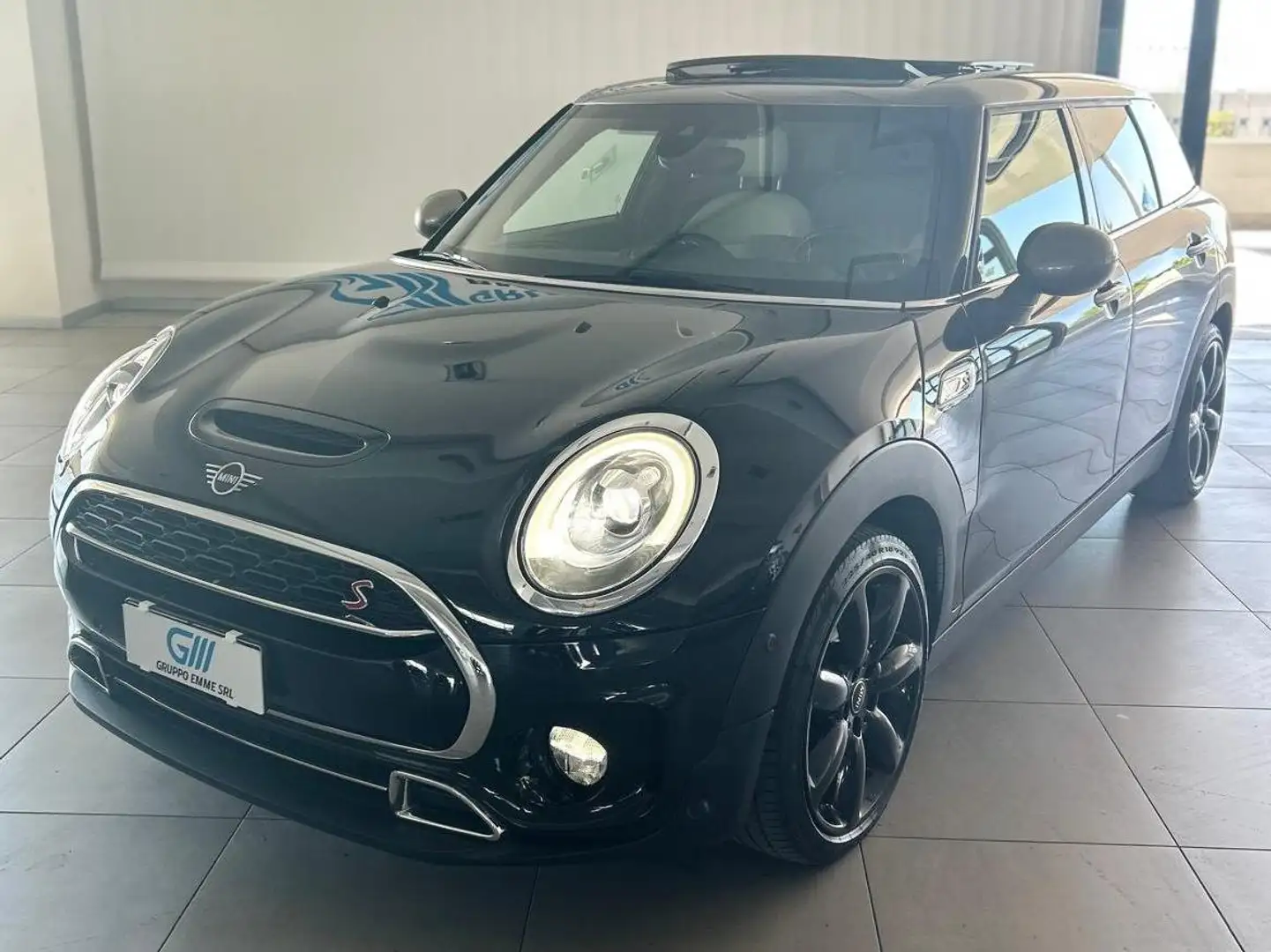 MINI Cooper SD Clubman Mini Clubman 2.0 Cooper SD Hype all4 auto Чёрный - 1