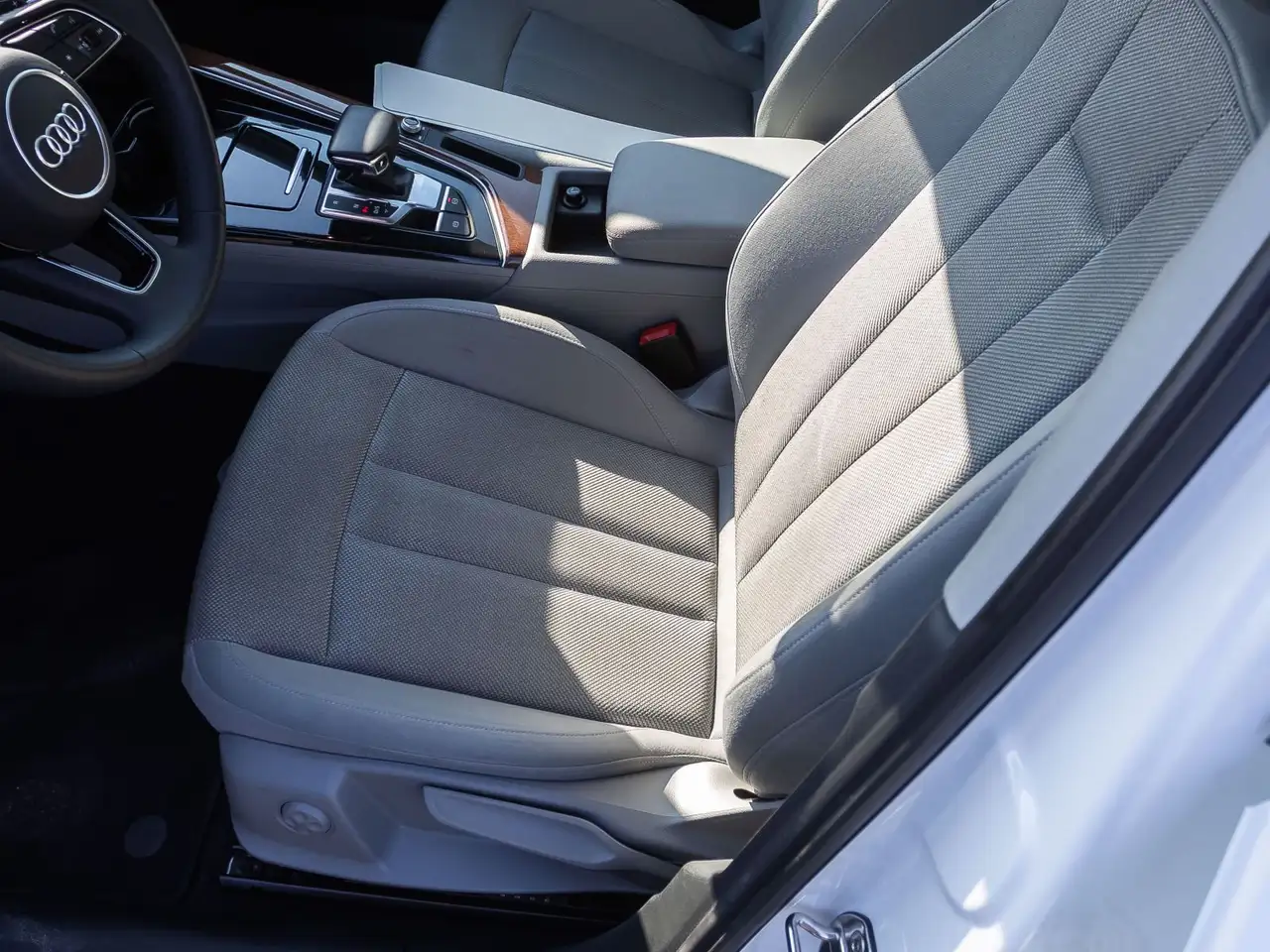 Audi A4 Advanced 50TDI qu Navi Matrix Standhzg, миниатюра 14
