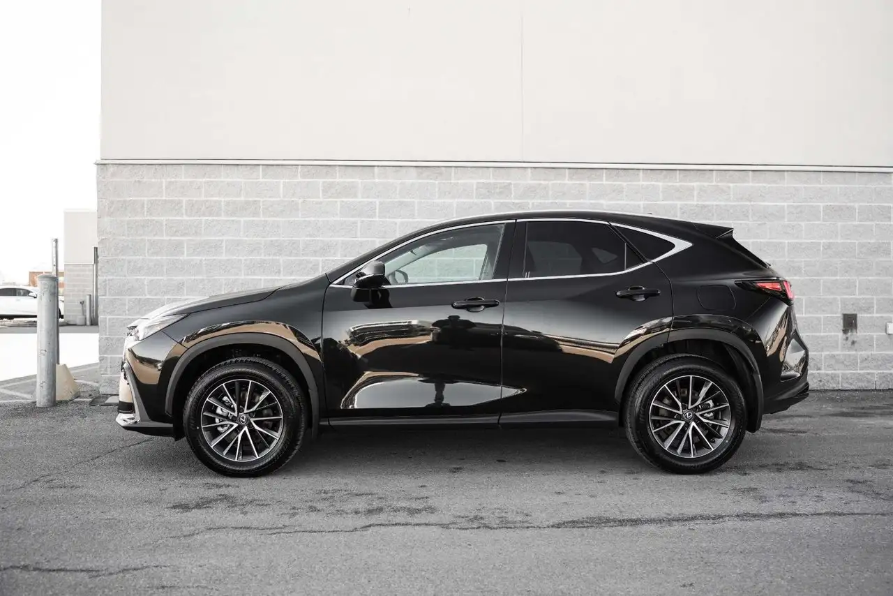 Lexus NX снимка Lexus NX