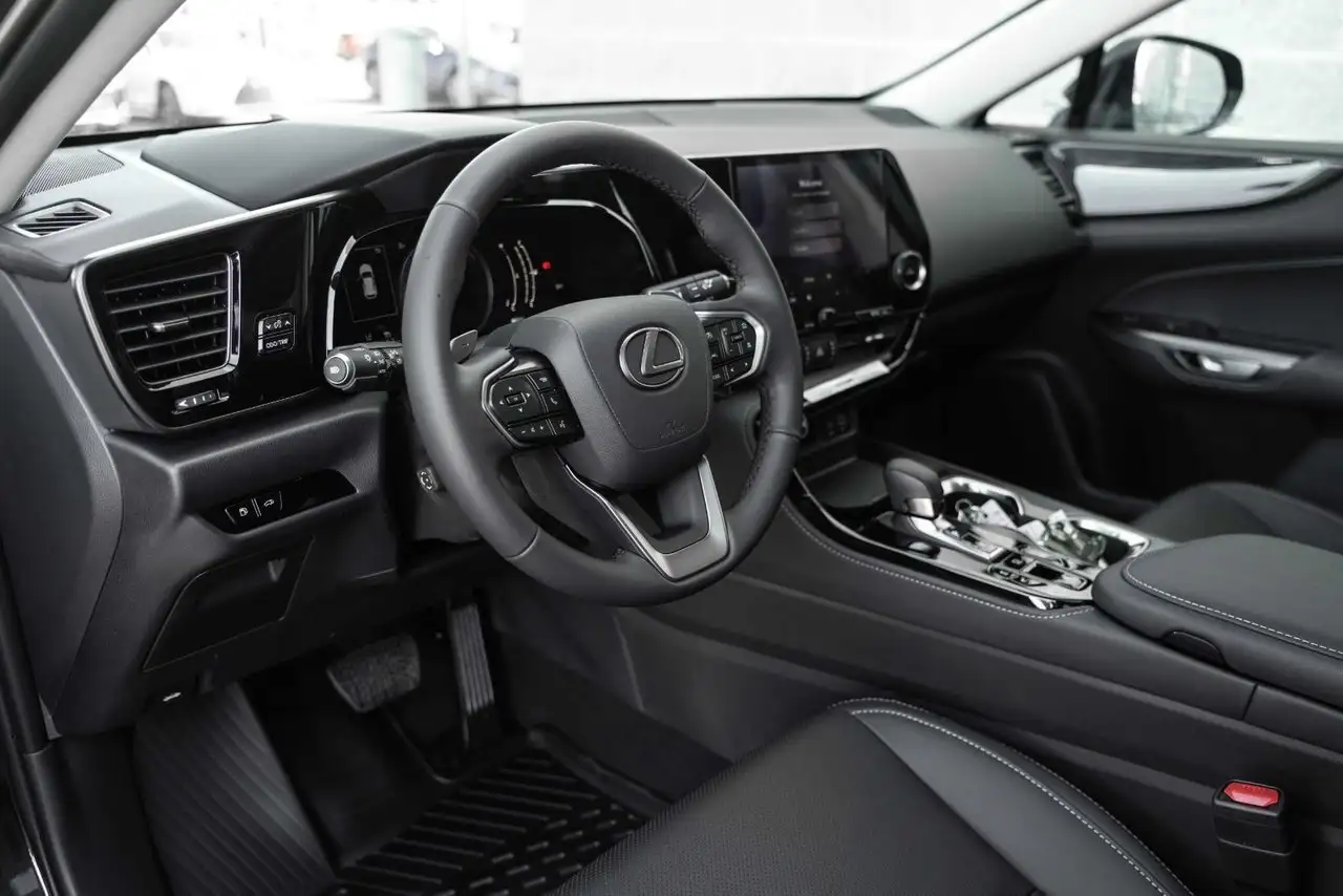 Lexus NX снимка Lexus NX