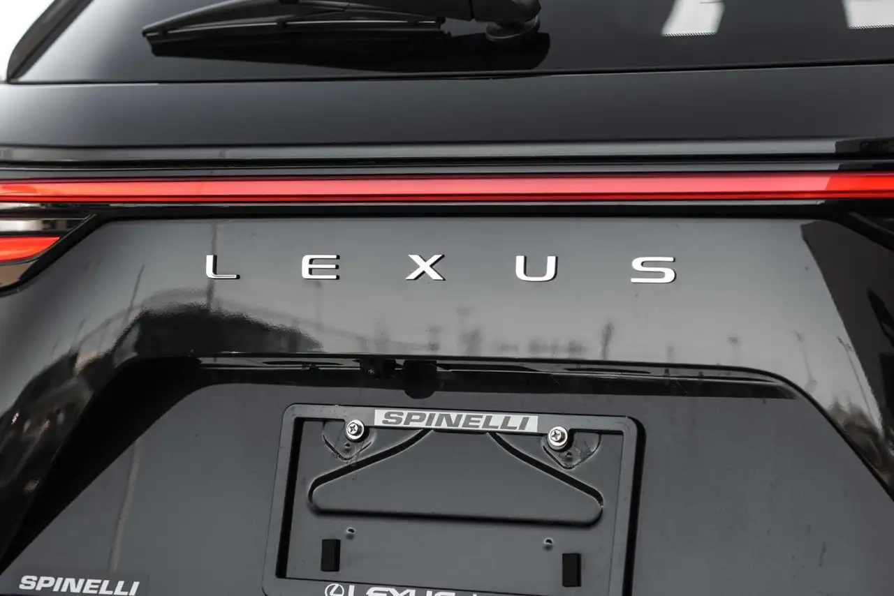 Lexus NX снимка Lexus NX