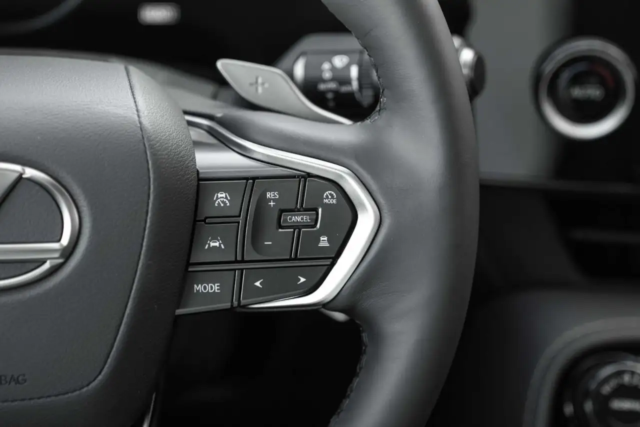 Lexus NX снимка Lexus NX