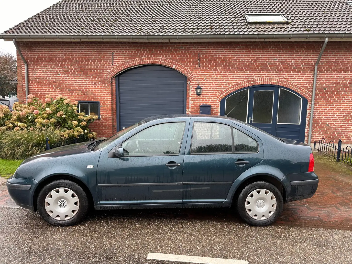 Volkswagen Bora 1.9 TDI apk t/m 07-12-2025 Verde - 2