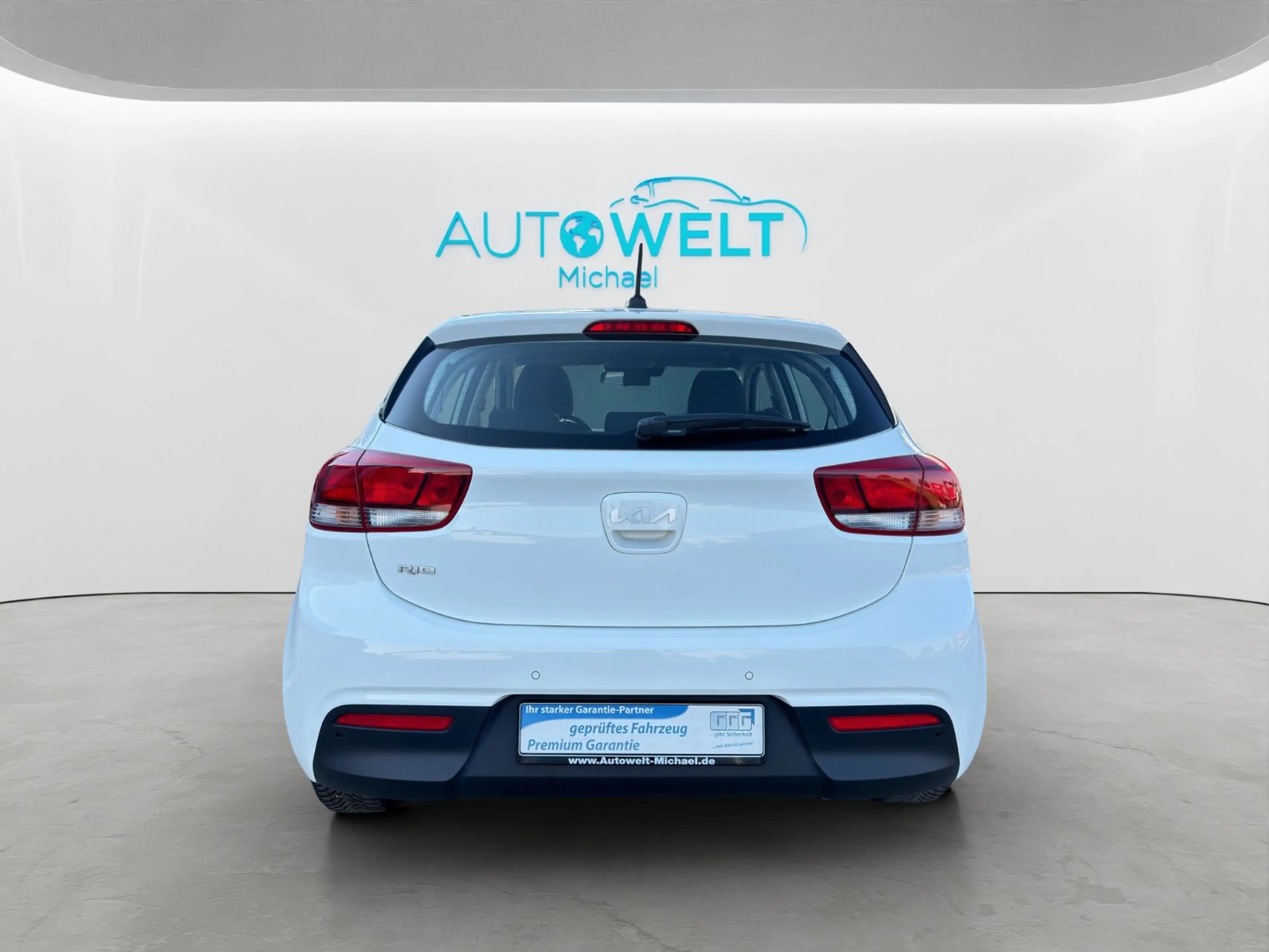 Kia Rio 1.2 84PS KLIMAAUT SITZH LED PDC GJR TÜV NEU — photo 6
