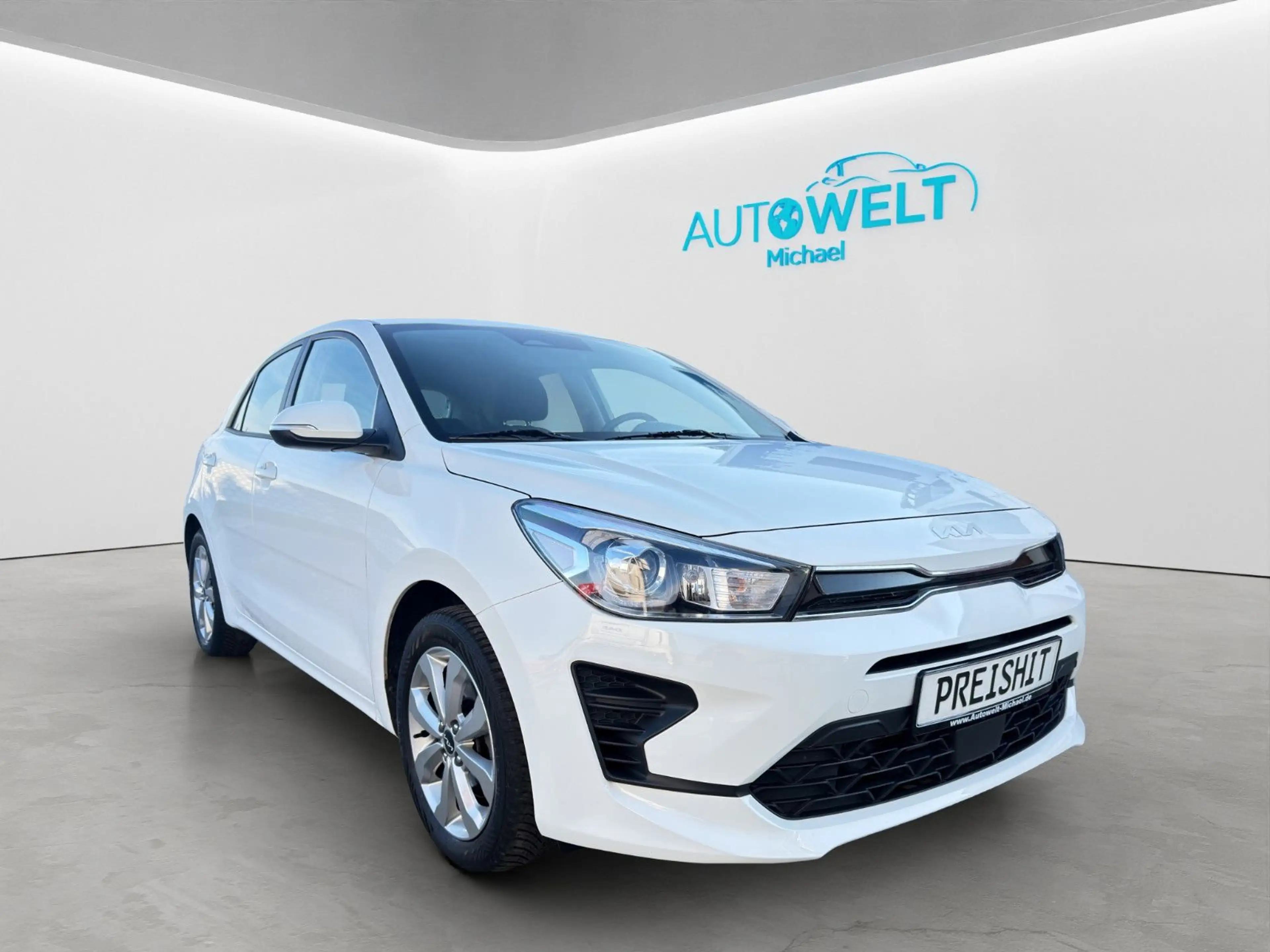 Kia Rio 1.2 84PS KLIMAAUT SITZH LED PDC GJR TÜV NEU — photo 3