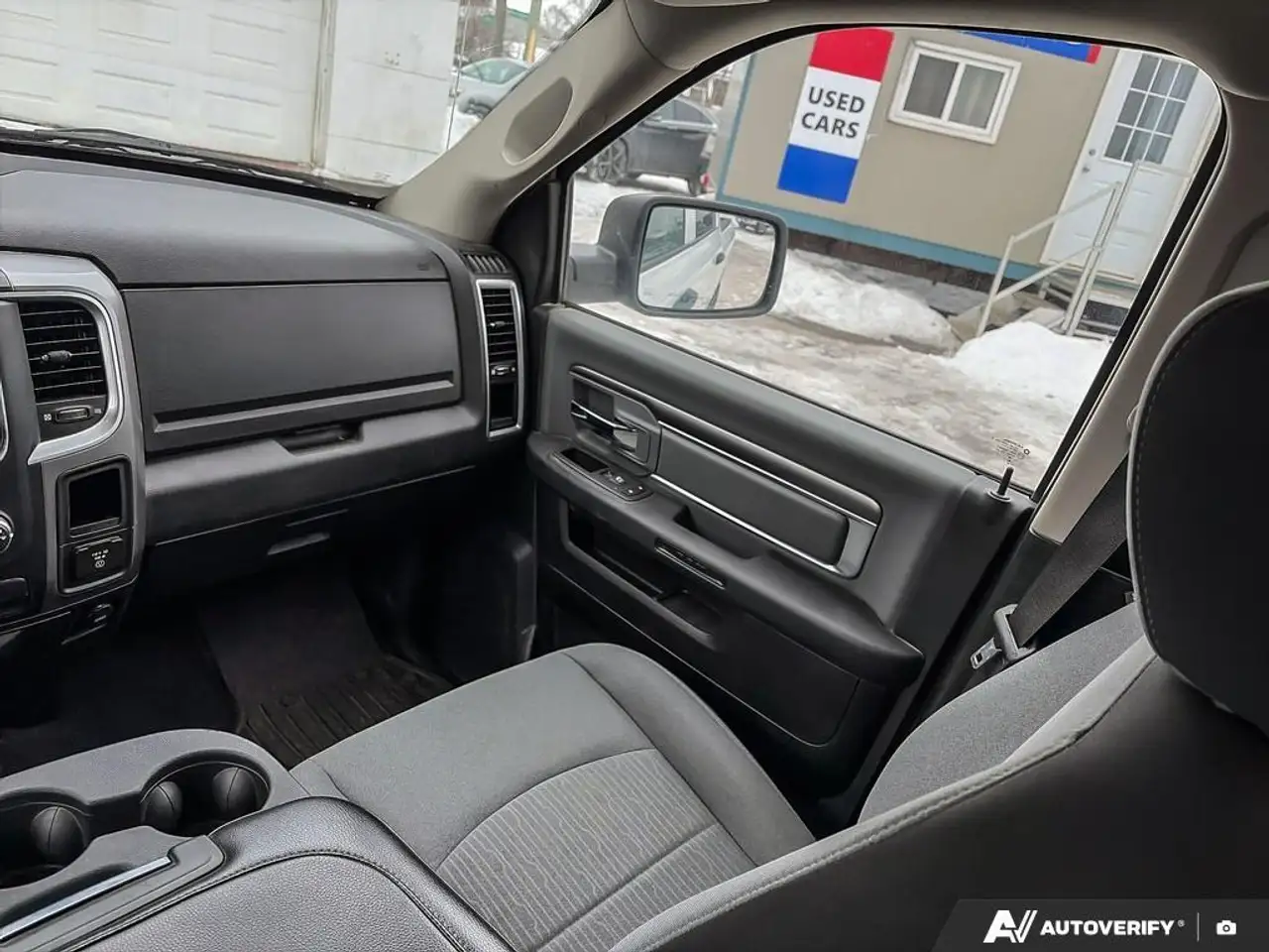RAM 1500 снимка RAM 1500