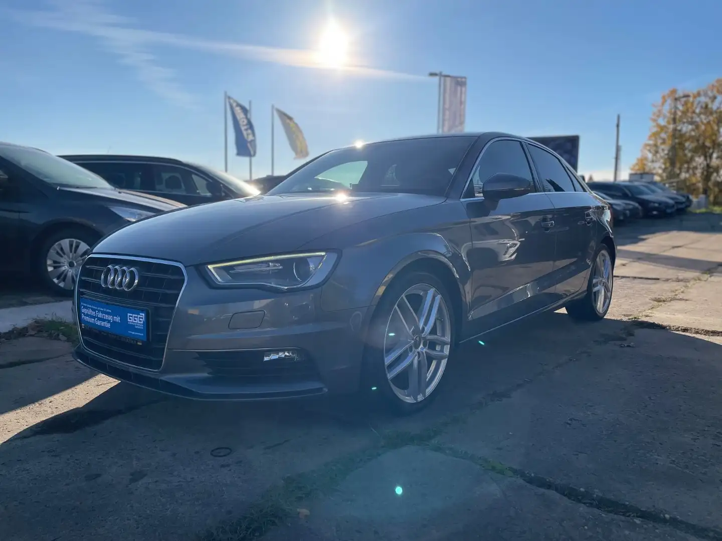 Audi A3 Limousine ambition Grau - 2