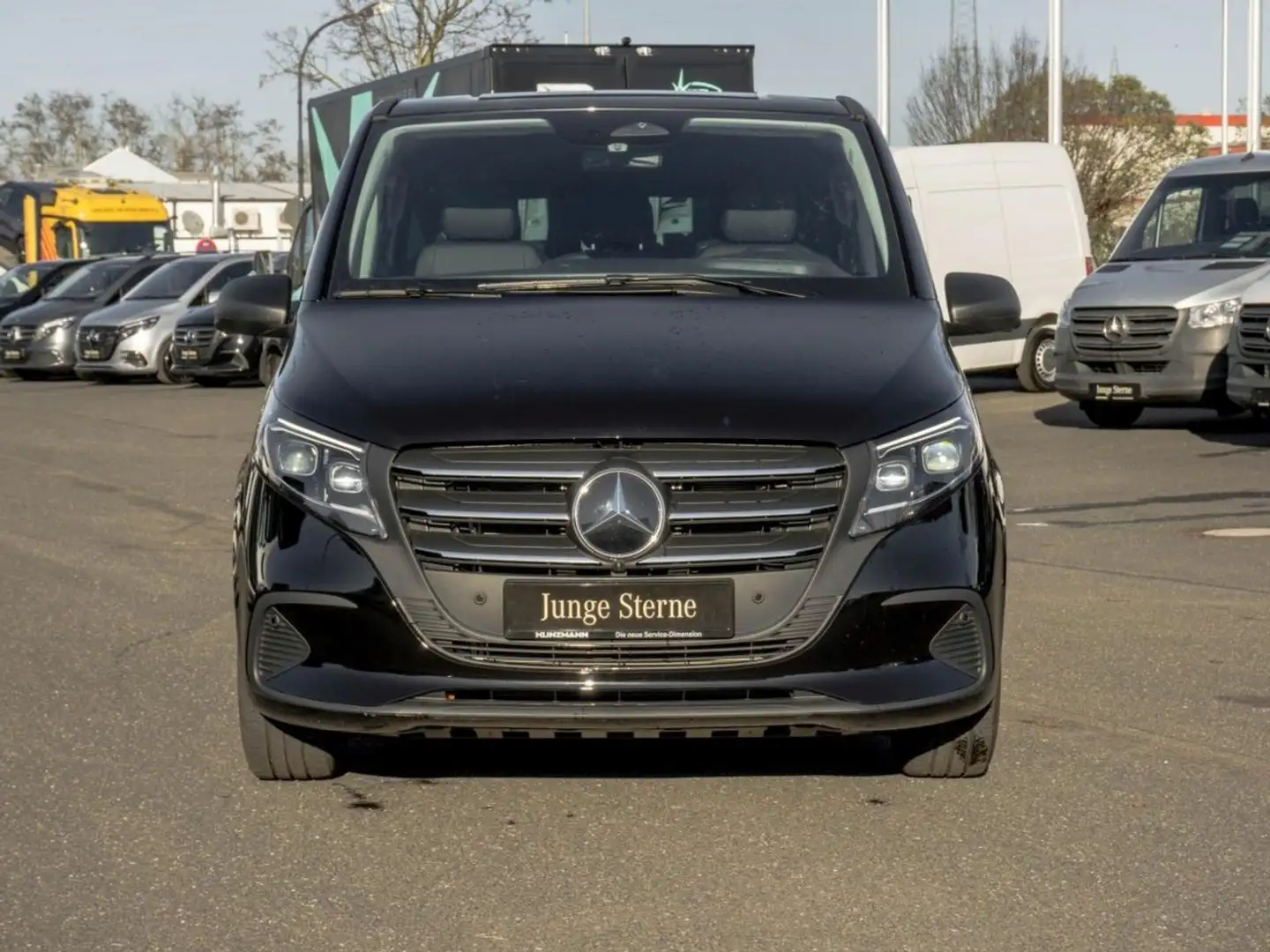 Mercedes-Benz Vito 119 CDI 4x4 Tourer SELECT Extralang AHK Zwart - 2