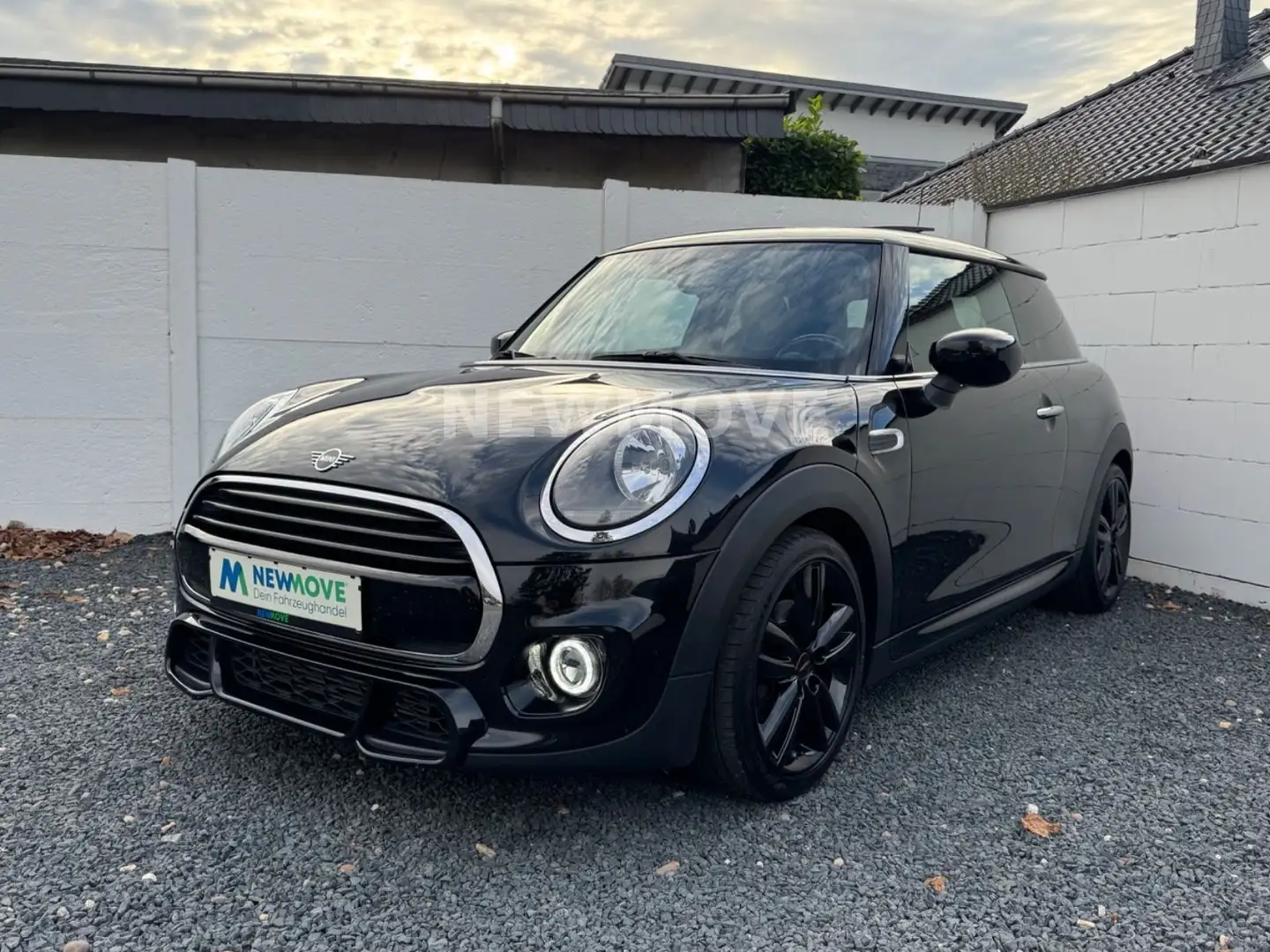 MINI Cooper JWC H&K Sound Pano Automatik PDC SHZ Noir - 2