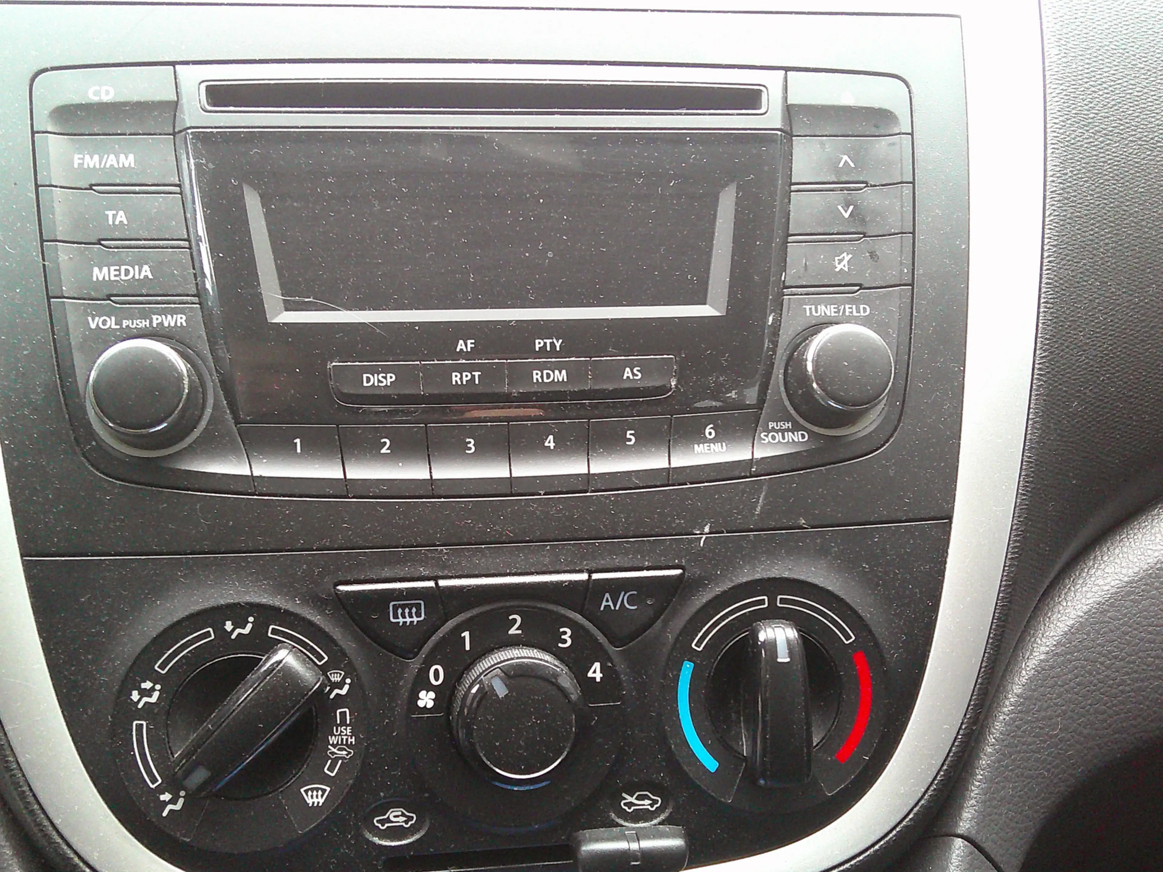 Suzuki Celerio 1.0 Comfort Staat in De Krim — photo 10