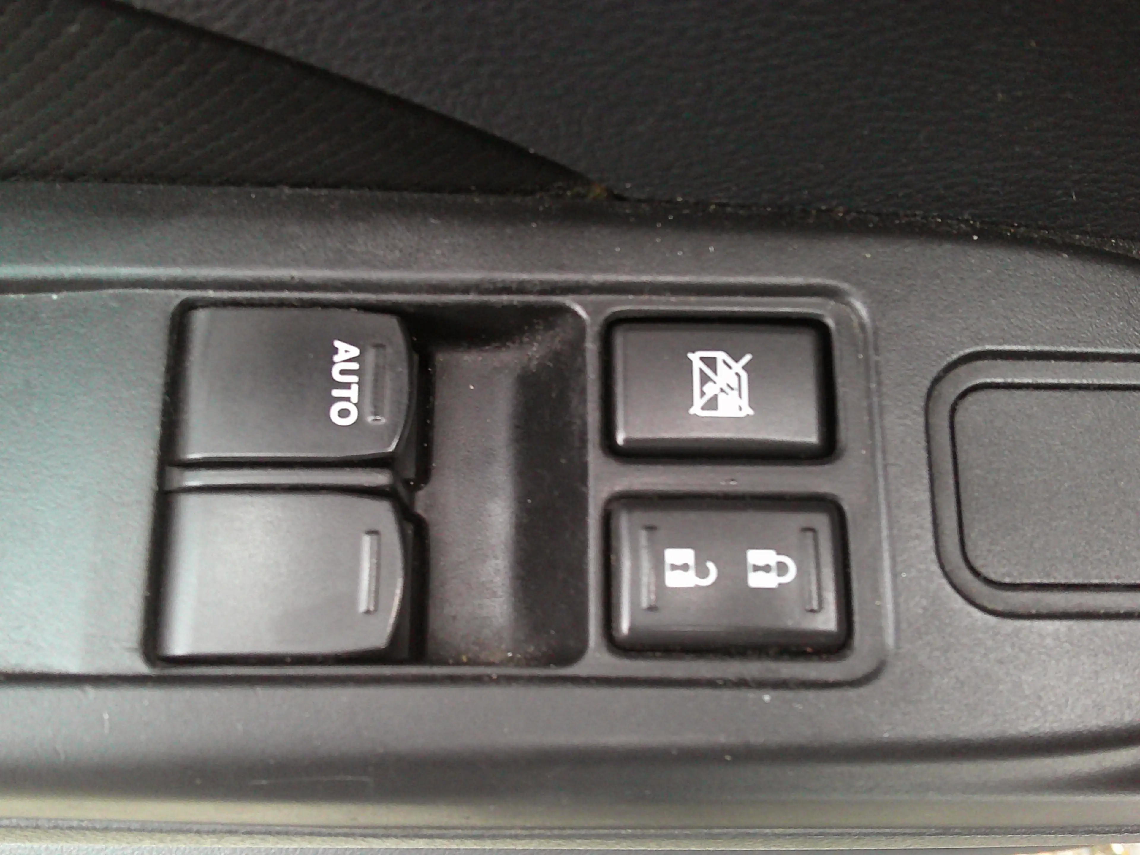 Suzuki Celerio 1.0 Comfort Staat in De Krim — photo 9