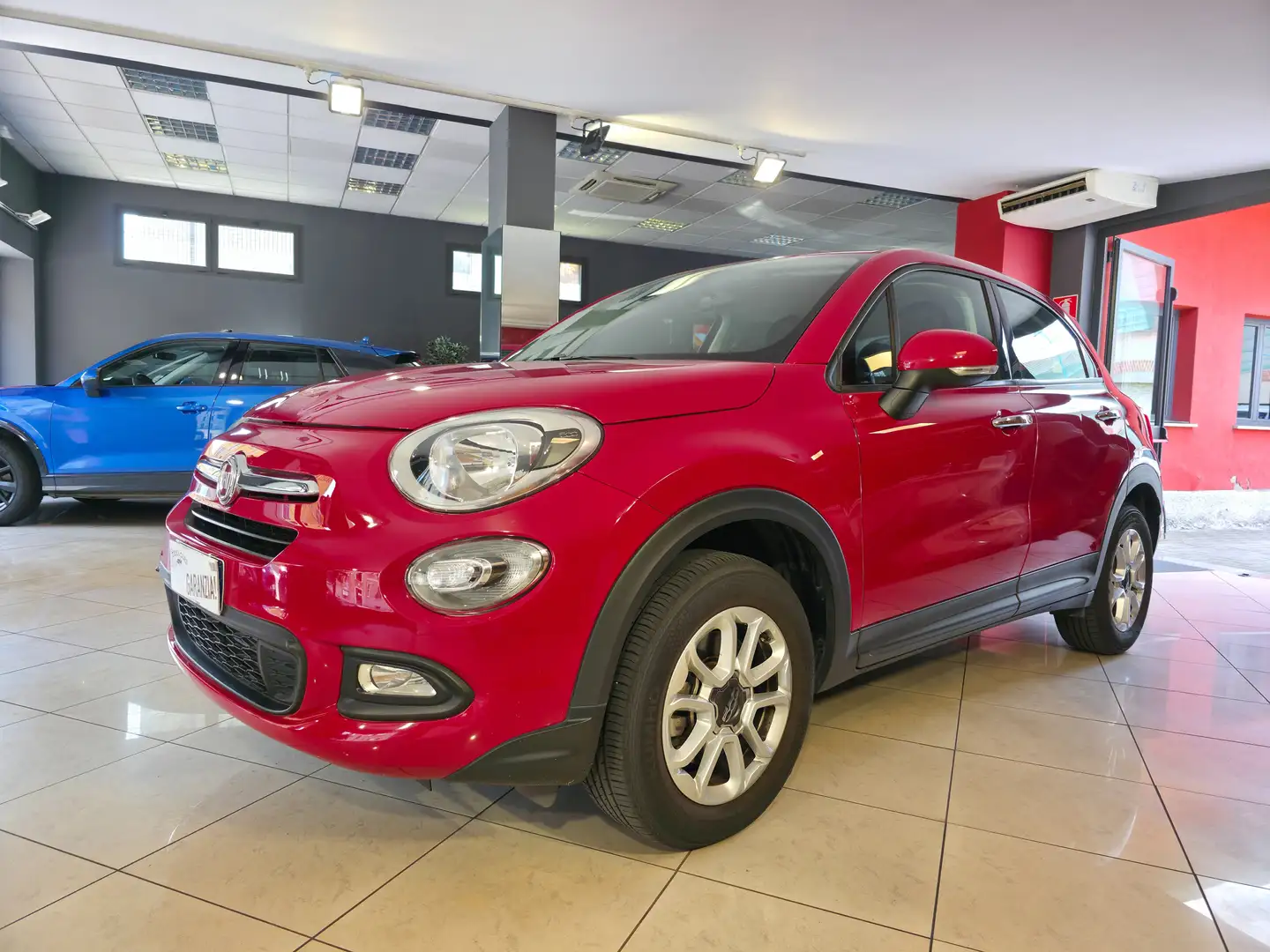 Fiat 500X 1.4 m-air Pop Star 4x2 140cv Rood - 1