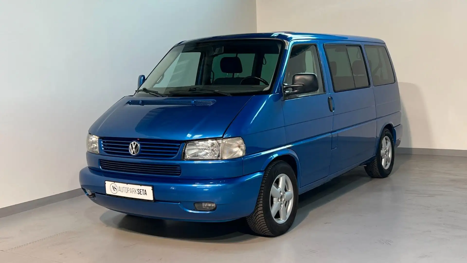 Volkswagen T4 Multivan 2.5 TDI  AHK*7-SITZ*SHZ*STND.HZ Modrá - 1