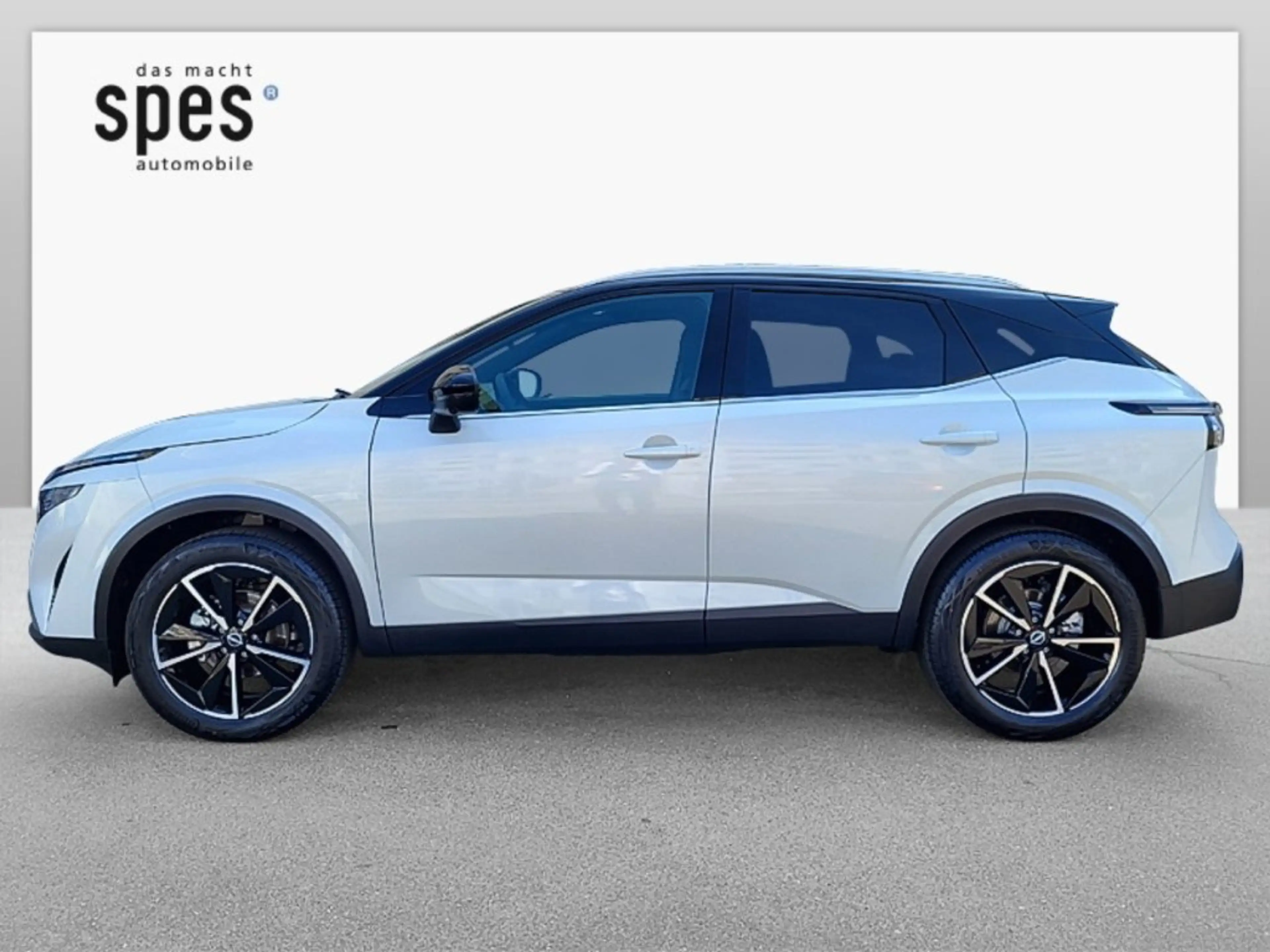 Nissan Qashqai J12 1,3T 158 PS Xtronic 4WD Tekna — photo 4