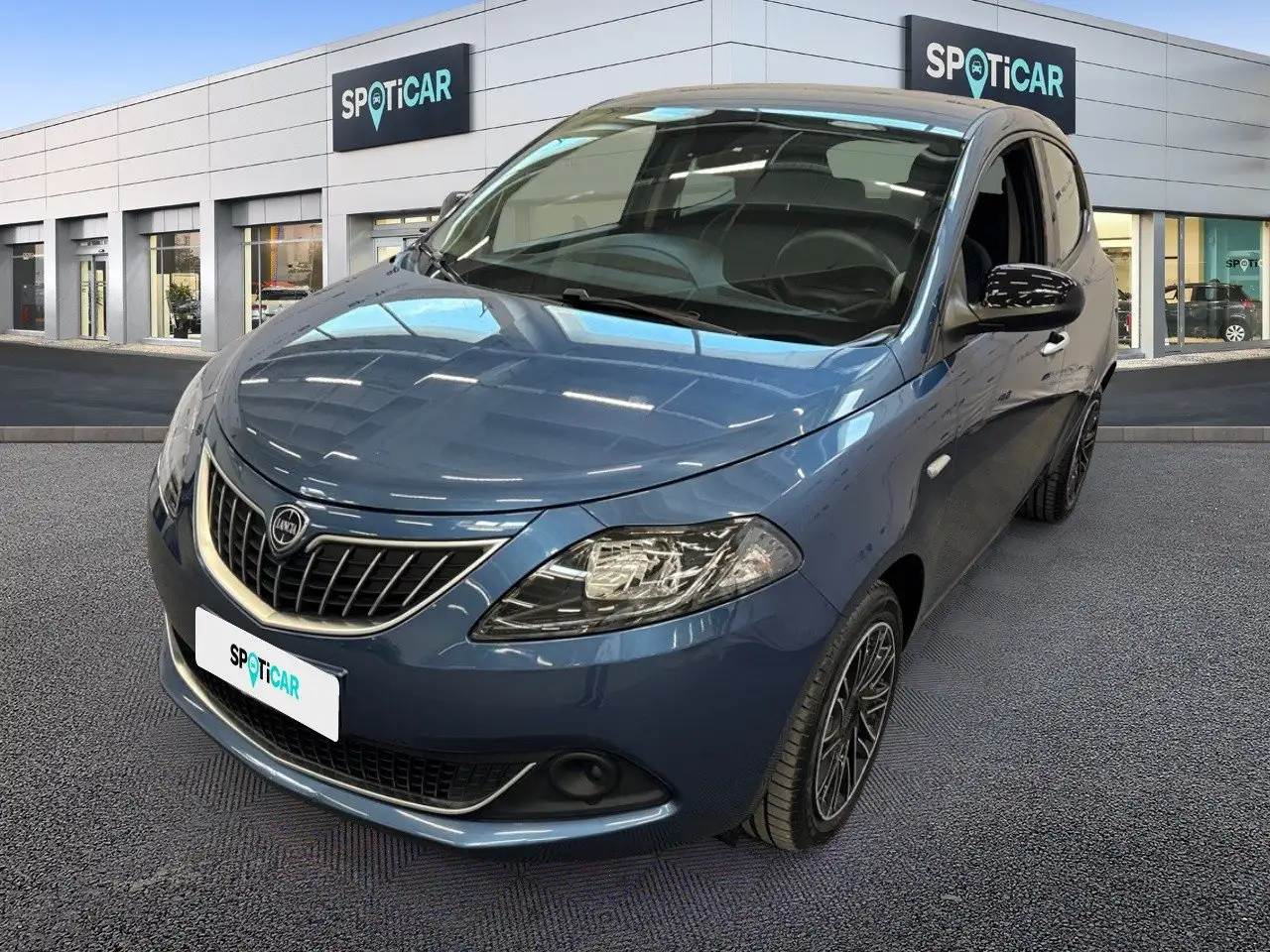 Lancia Ypsilon