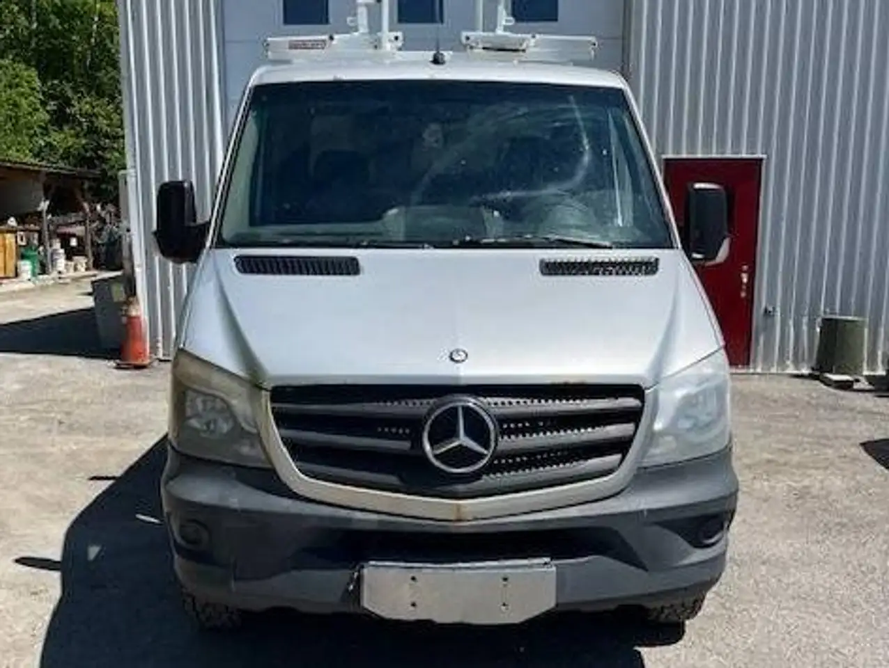 Mercedes-Benz Sprinter photo Mercedes-Benz Sprinter
