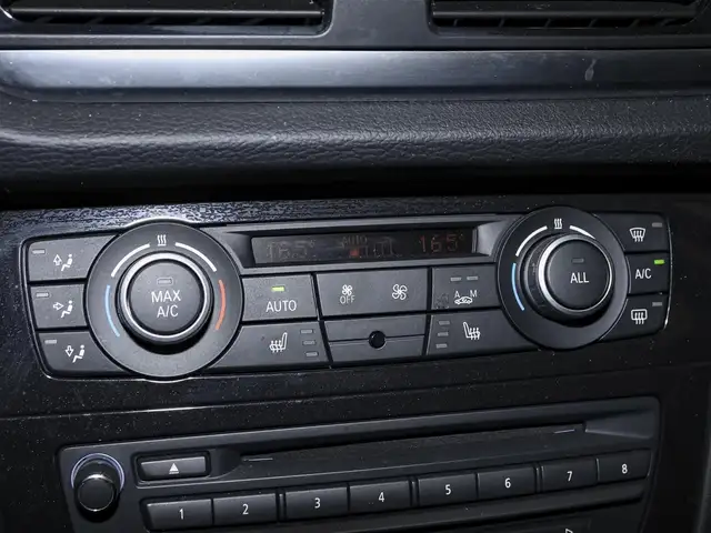 BMW X1 view 13