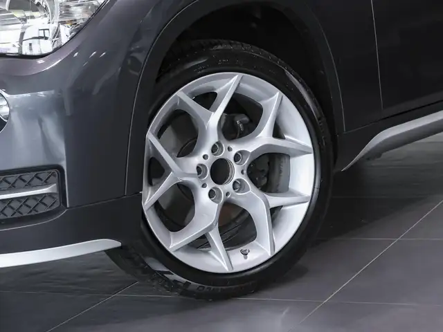BMW X1 view 7