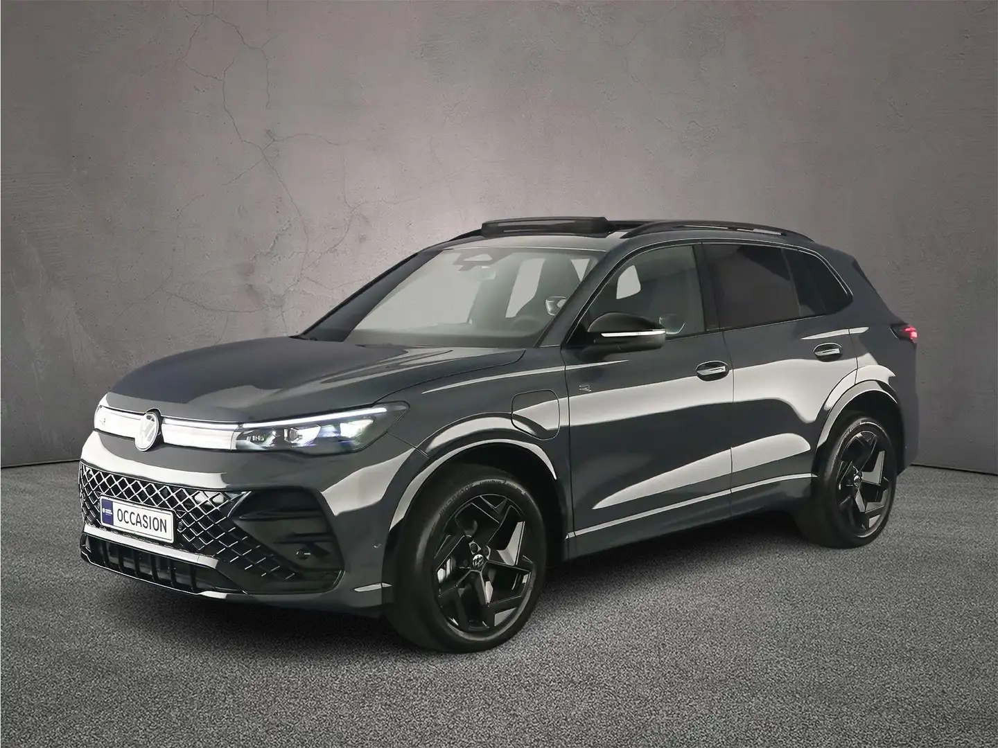 Volkswagen Tiguan R-Line Edition 1.5 TSI eHybrid 272pk DSG Automaat Grigio - 1