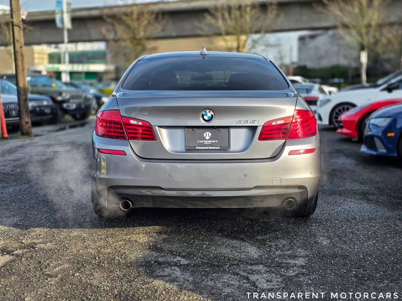 BMW 5 Series снимка BMW 5 Series