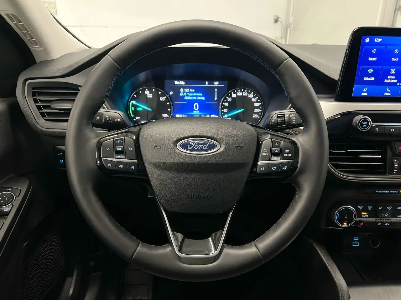 Ford Escape снимка Ford Escape