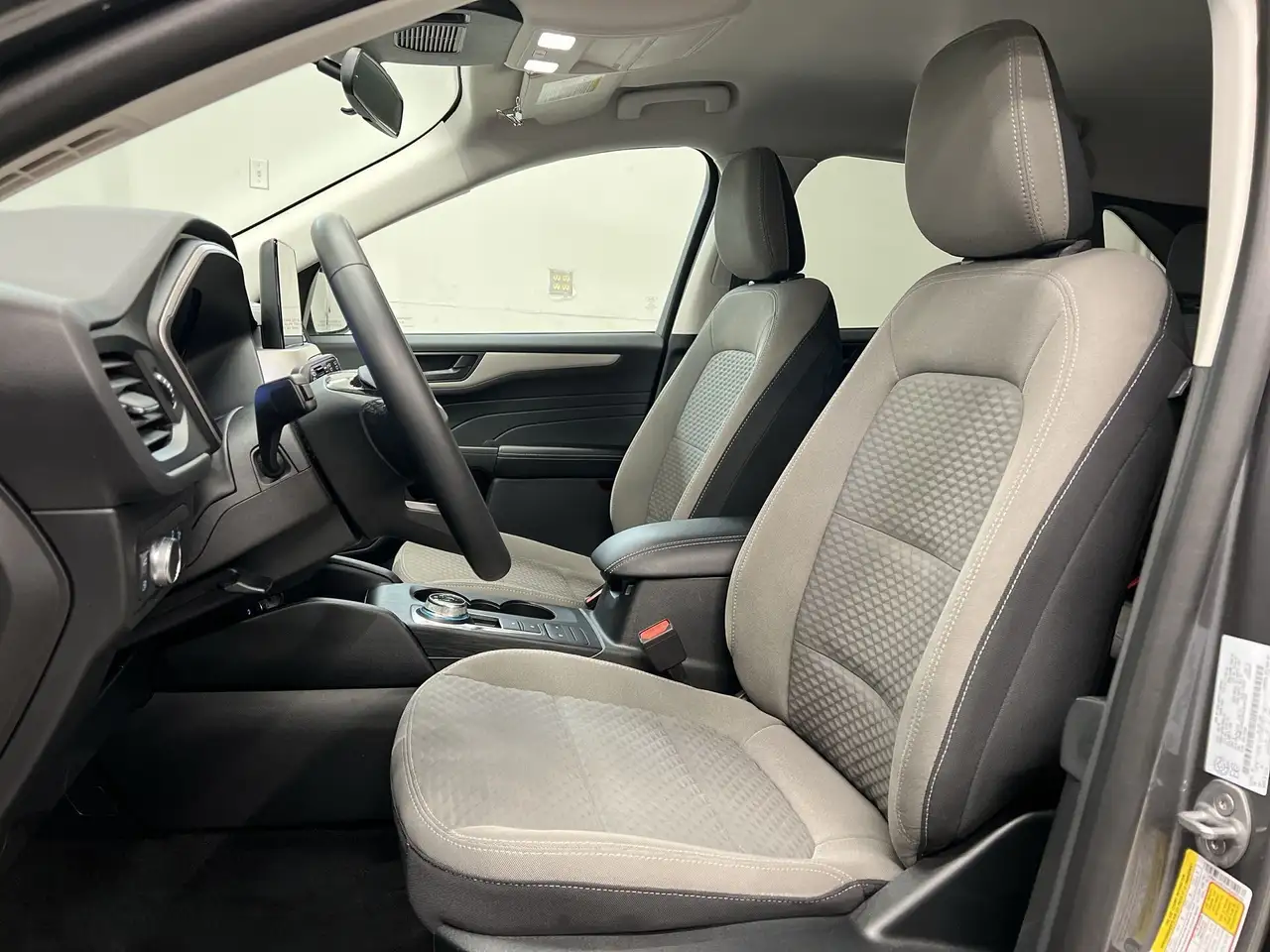 Ford Escape снимка Ford Escape