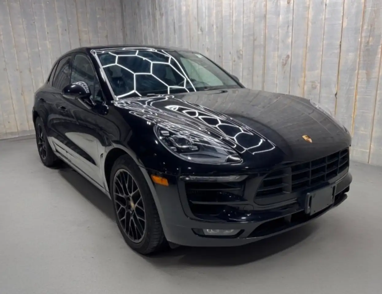 Porsche Macan снимка Porsche Macan