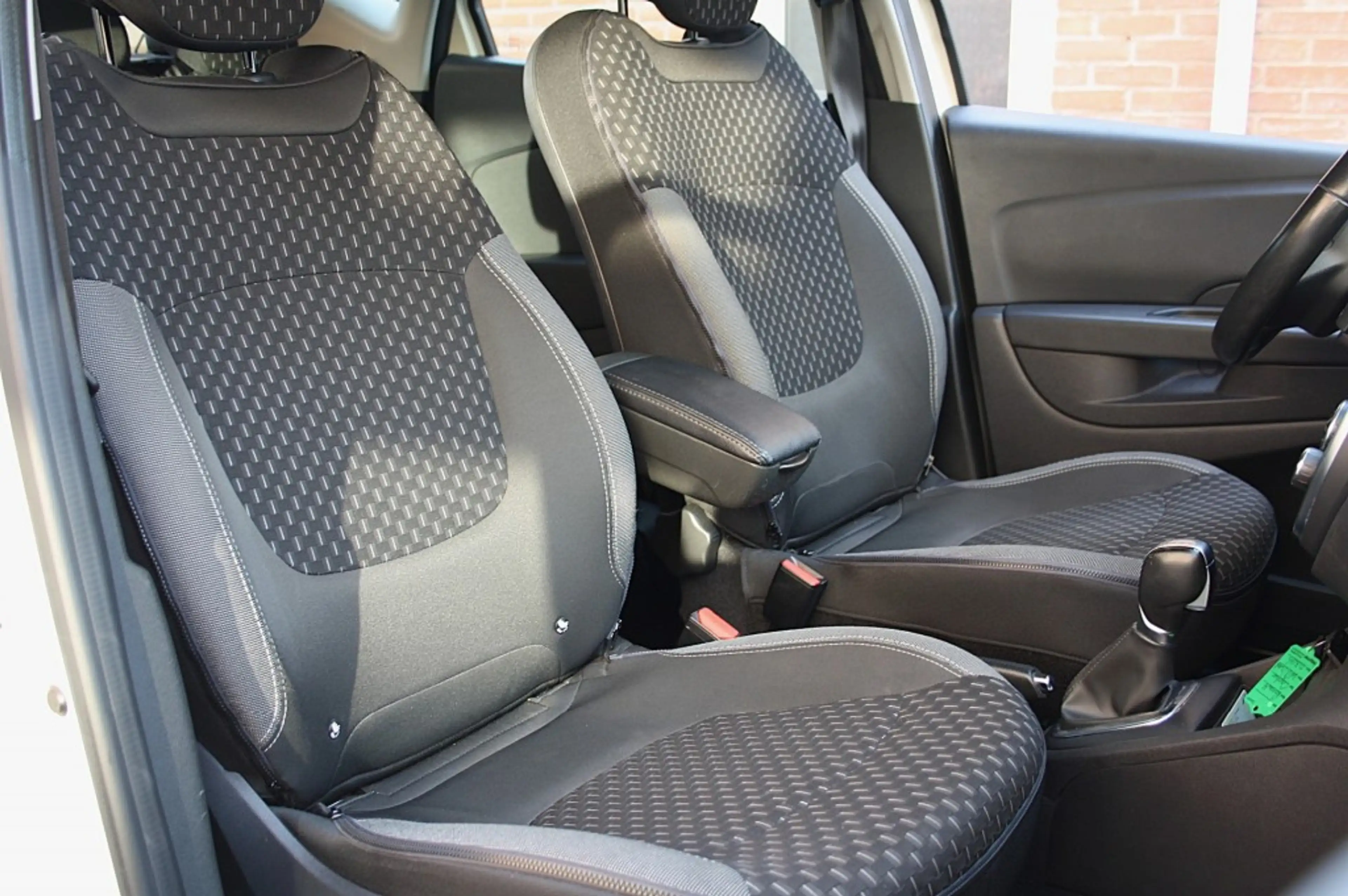 Renault Captur 1.3 TCe Intens / Camera / Cruise / Airco / LED — photo 11