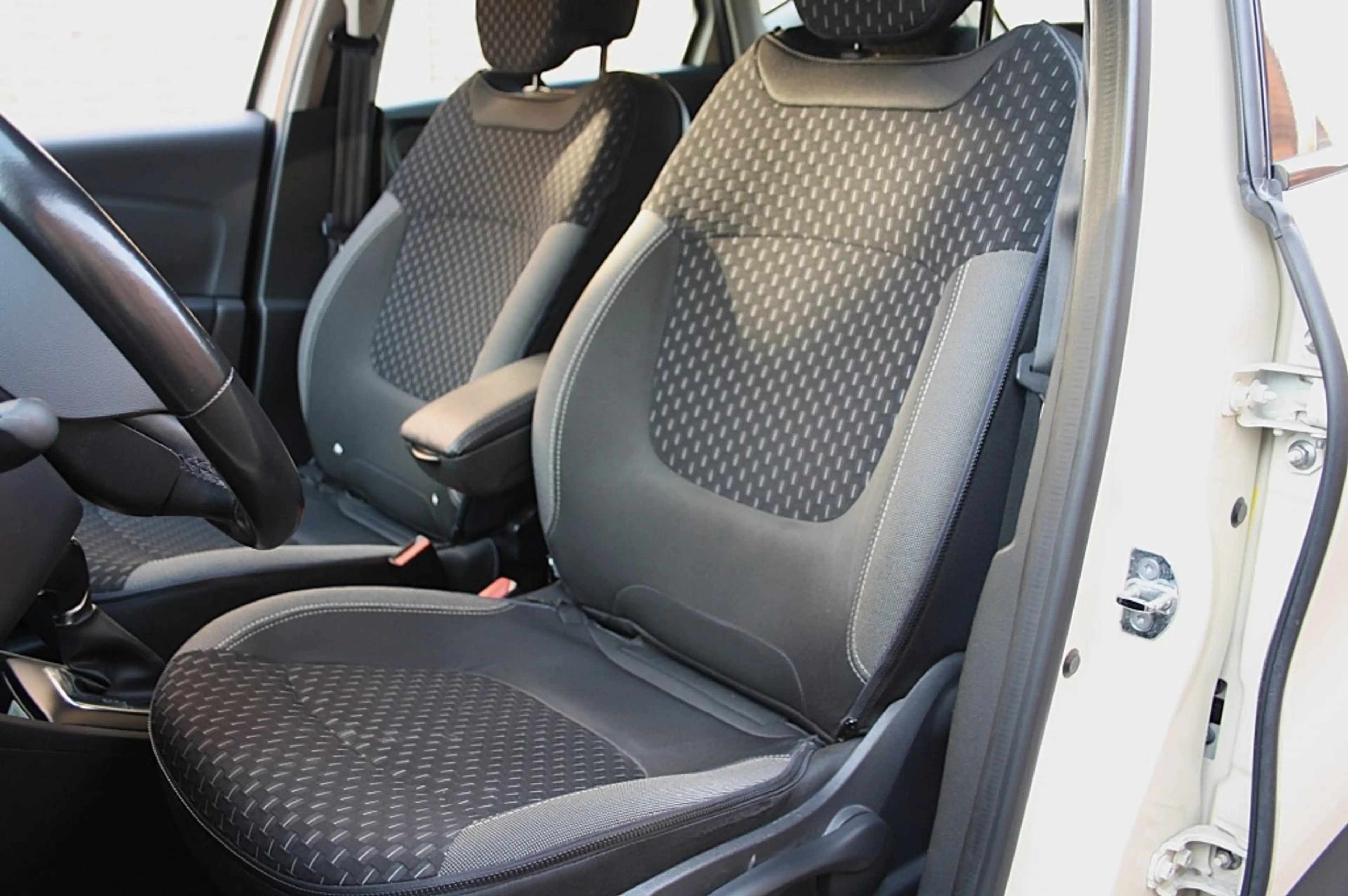 Renault Captur 1.3 TCe Intens / Camera / Cruise / Airco / LED — photo 9