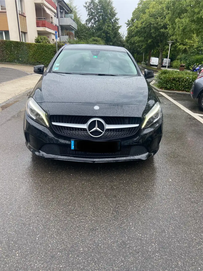 Mercedes-Benz A 160 Classe Intuition Noir - 2