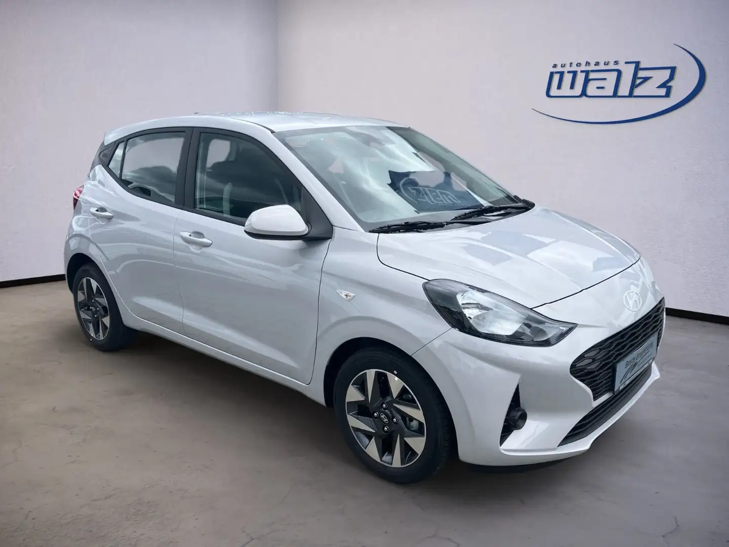 Hyundai i10 Comfort 5-trg 1.0i Navi,Alu,Klima, Grijs - 2