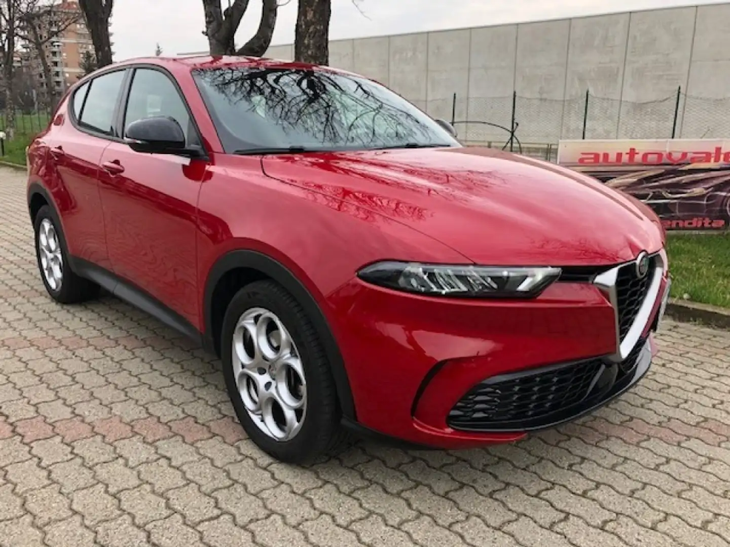 Alfa Romeo Tonale 1.6 diesel 130 CV TCT6 Super Rojo - 2
