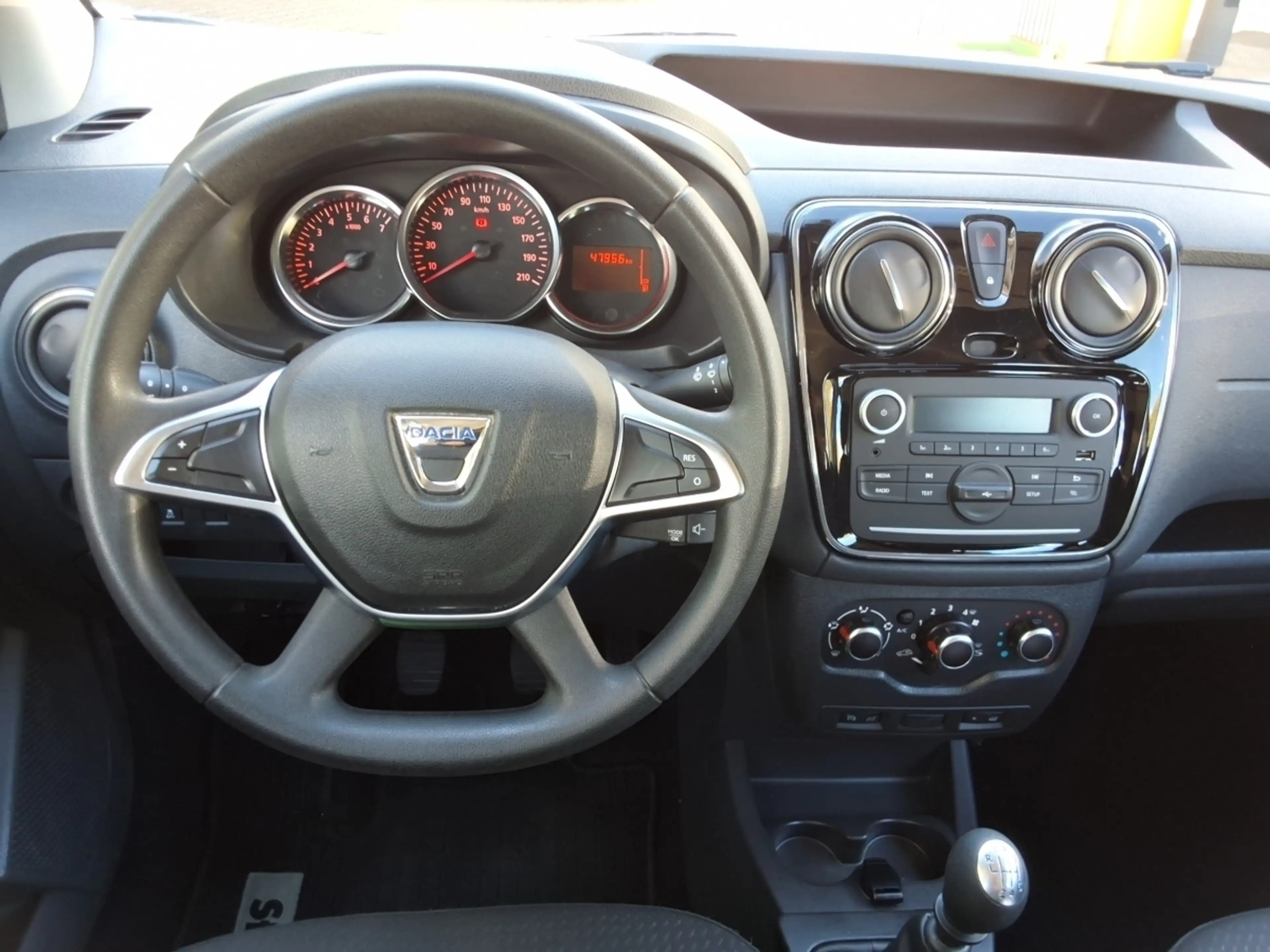 Dacia Dokker VP Comfort  Blue dCi 95 — photo 2