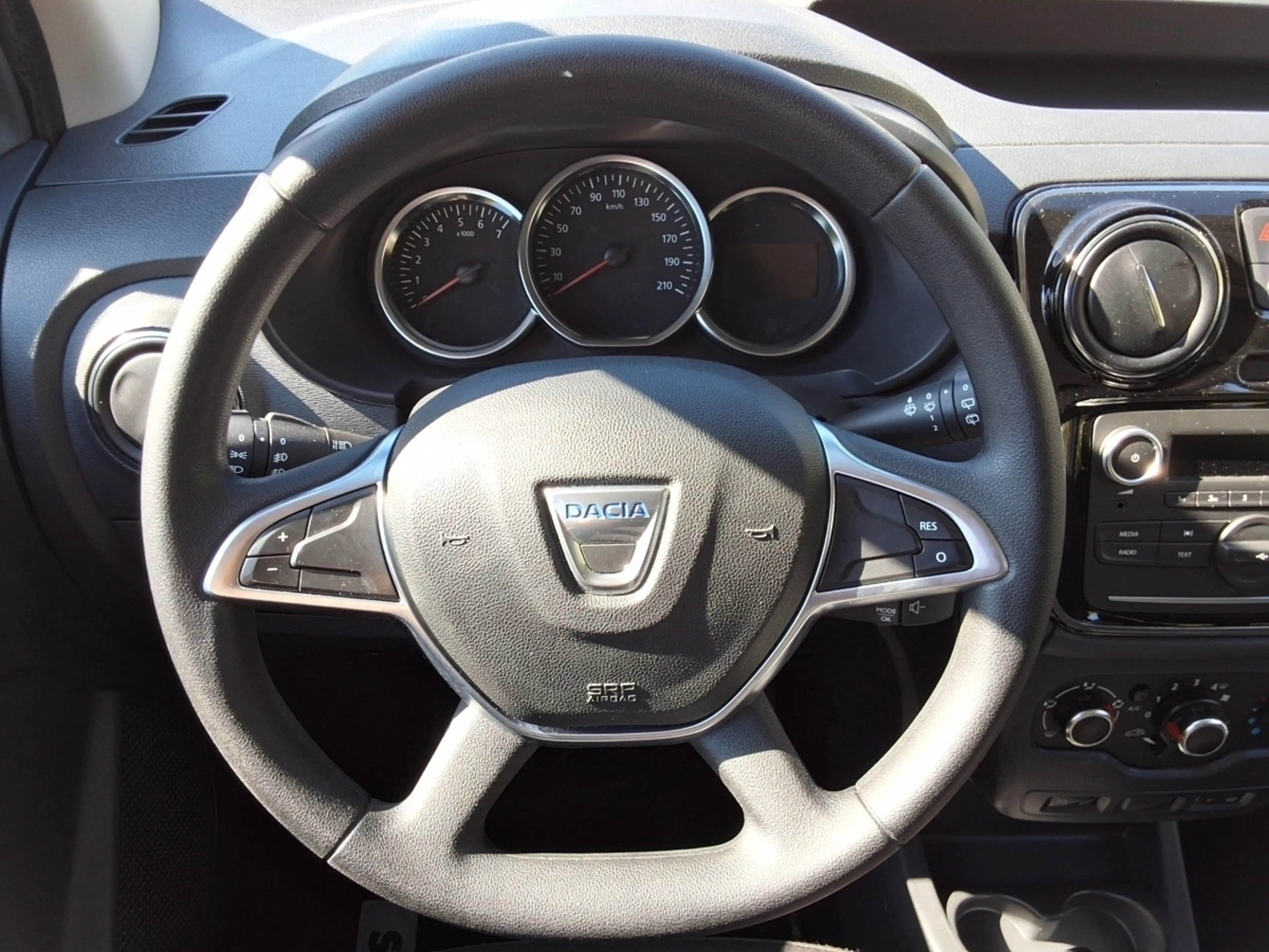 Dacia Dokker VP Comfort  Blue dCi 95 — photo 9