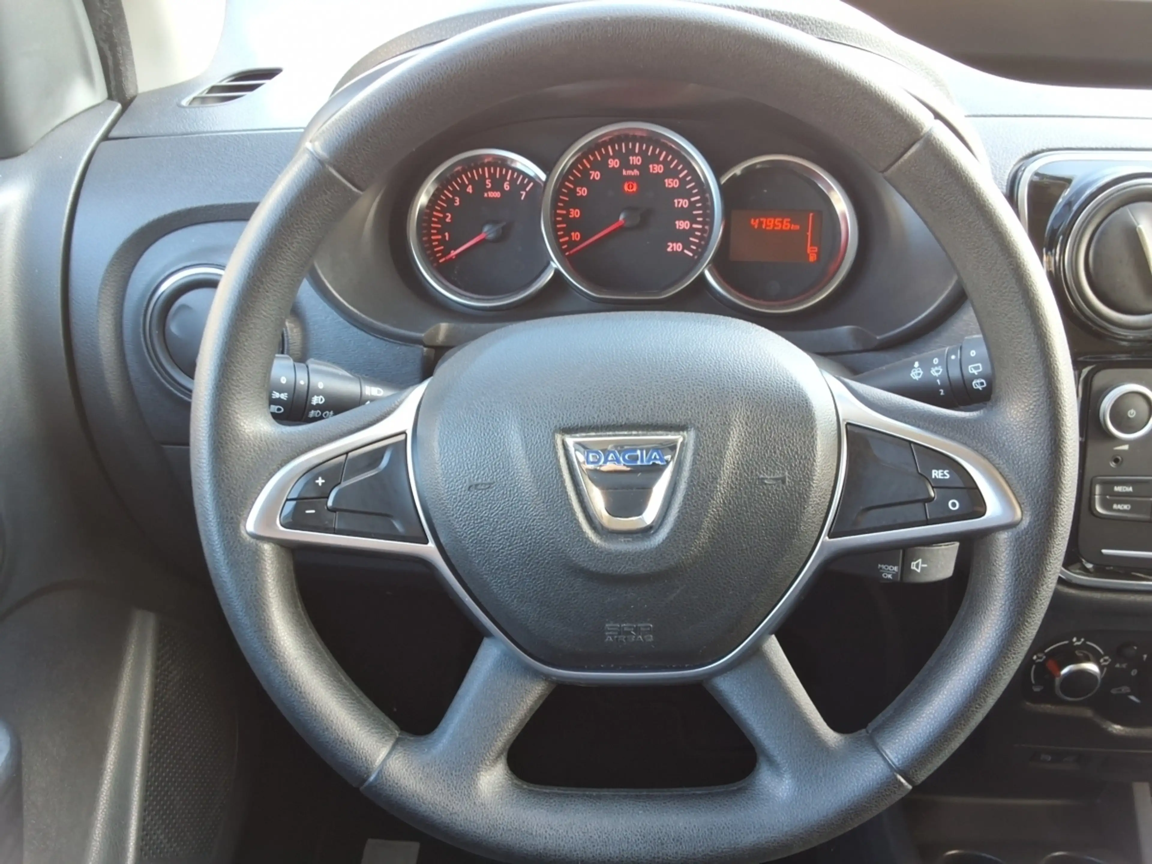 Dacia Dokker VP Comfort  Blue dCi 95 — photo 3