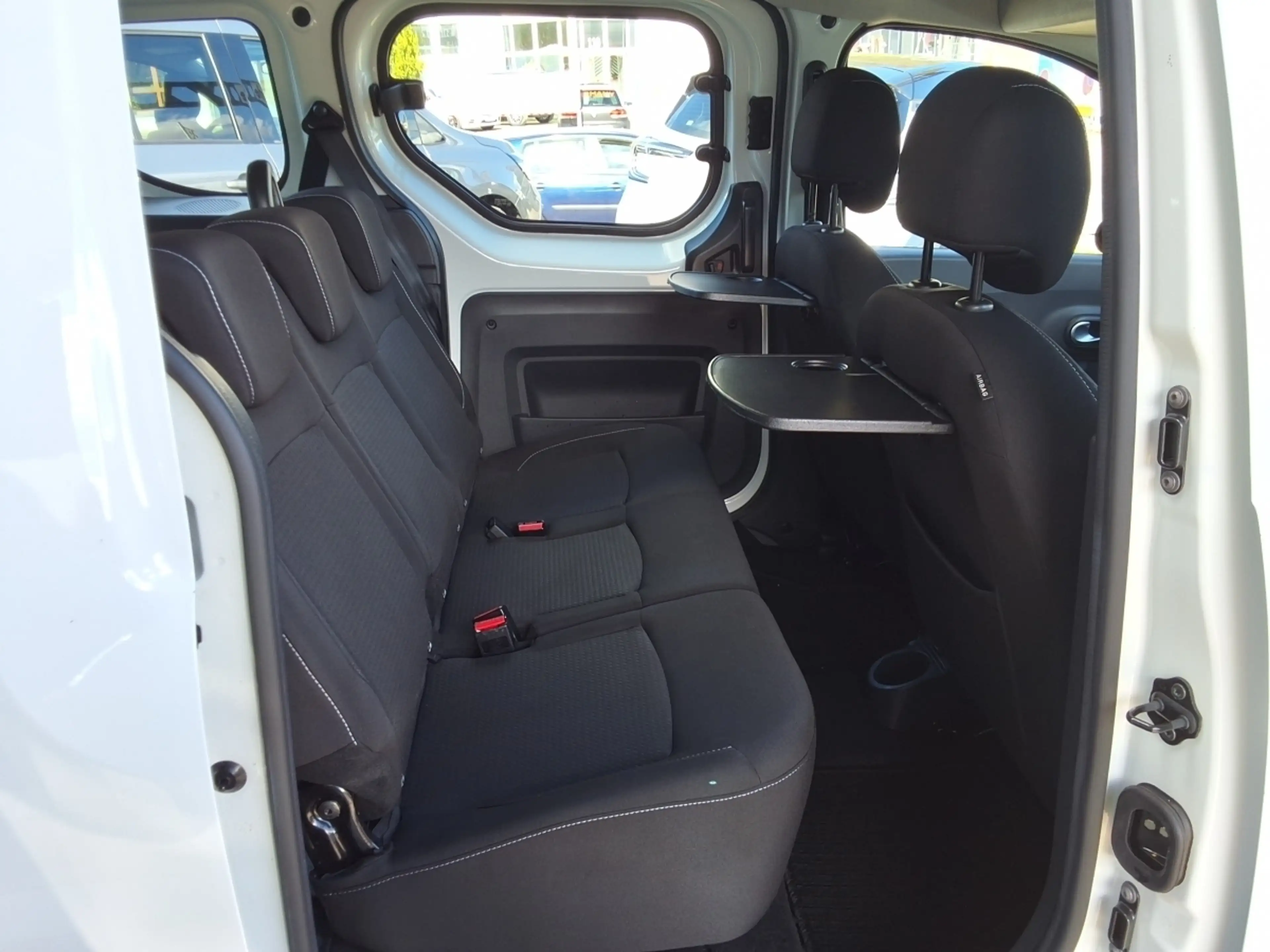 Dacia Dokker VP Comfort  Blue dCi 95 — photo 8