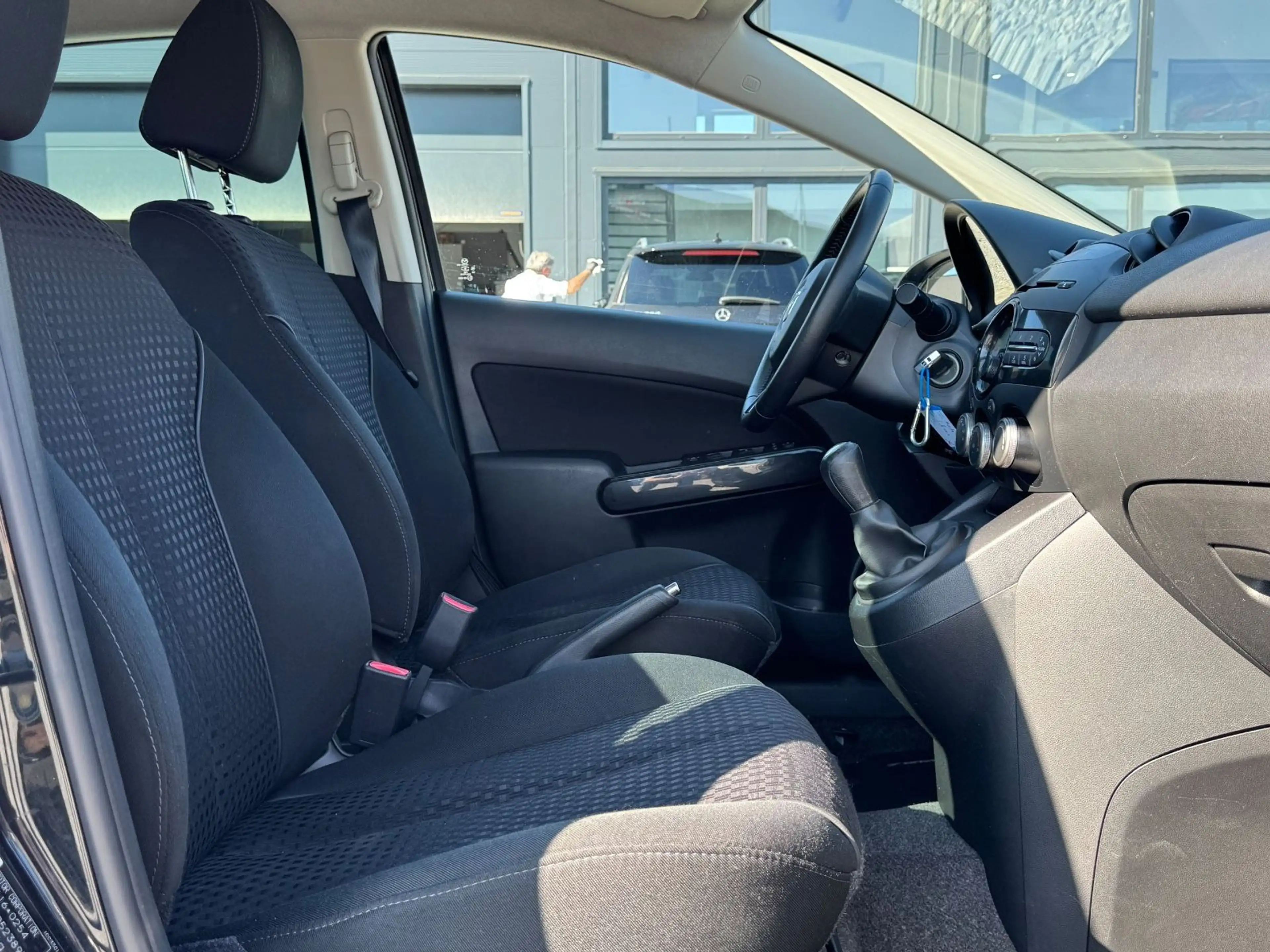 Mazda 2 Lim. 1.3 Sendo Shz Pdc Klimaauto. TüV&Service — photo 23