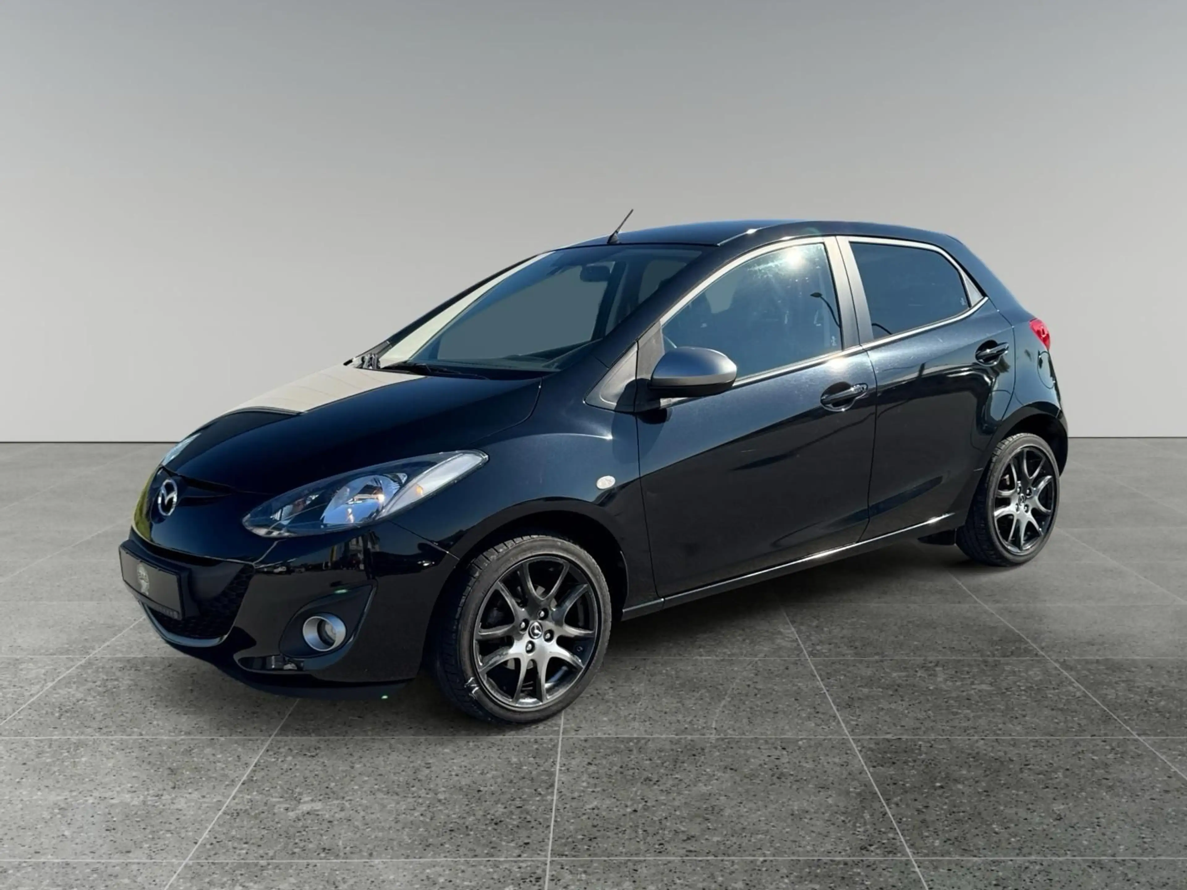 Mazda 2 Lim. 1.3 Sendo Shz Pdc Klimaauto. TüV&Service