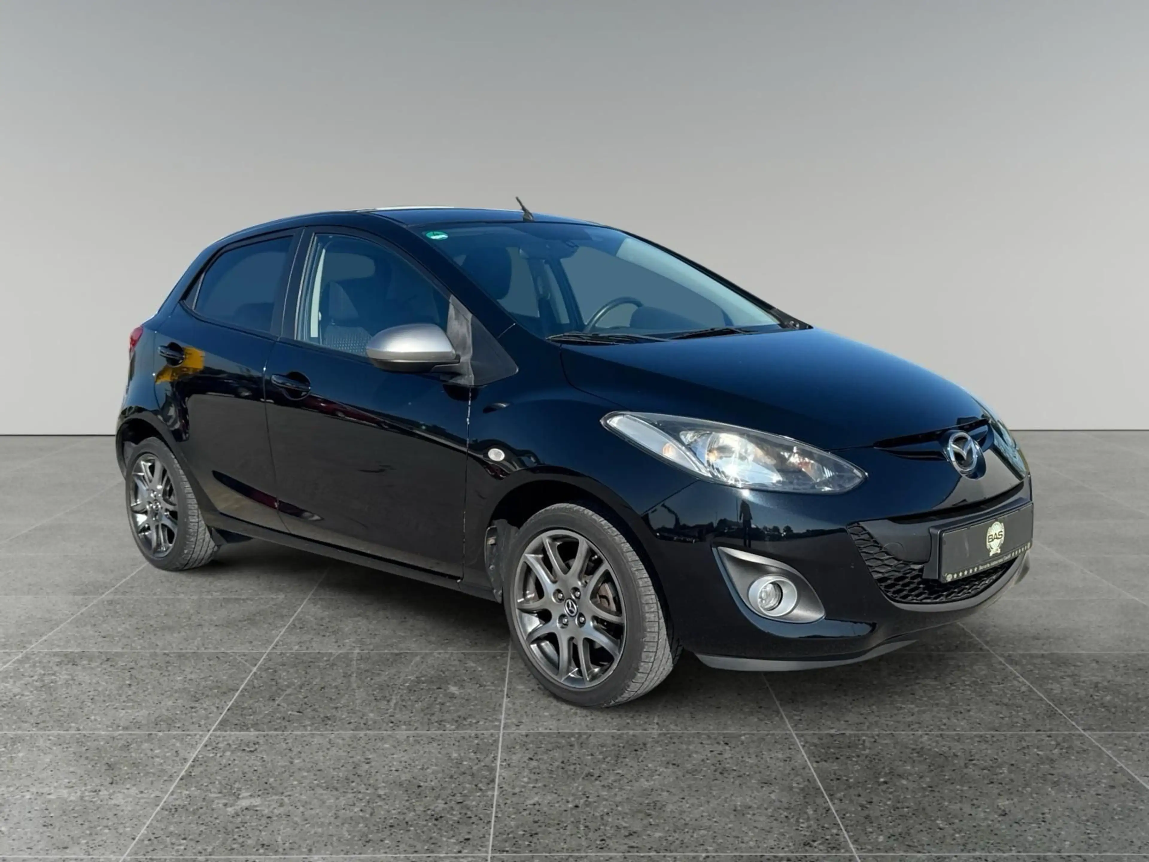 Mazda 2 Lim. 1.3 Sendo Shz Pdc Klimaauto. TüV&Service — photo 3