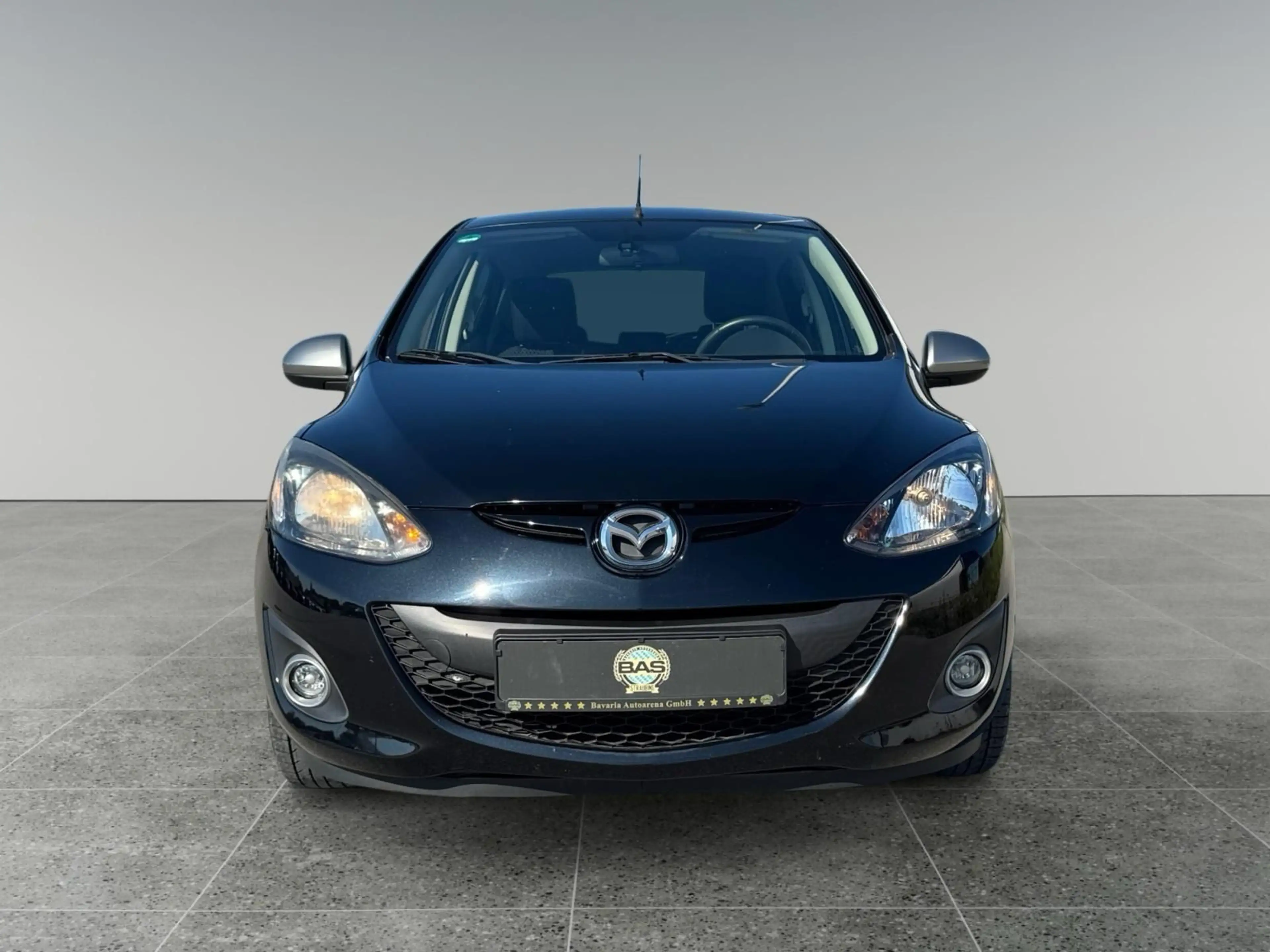 Mazda 2 Lim. 1.3 Sendo Shz Pdc Klimaauto. TüV&Service — photo 2